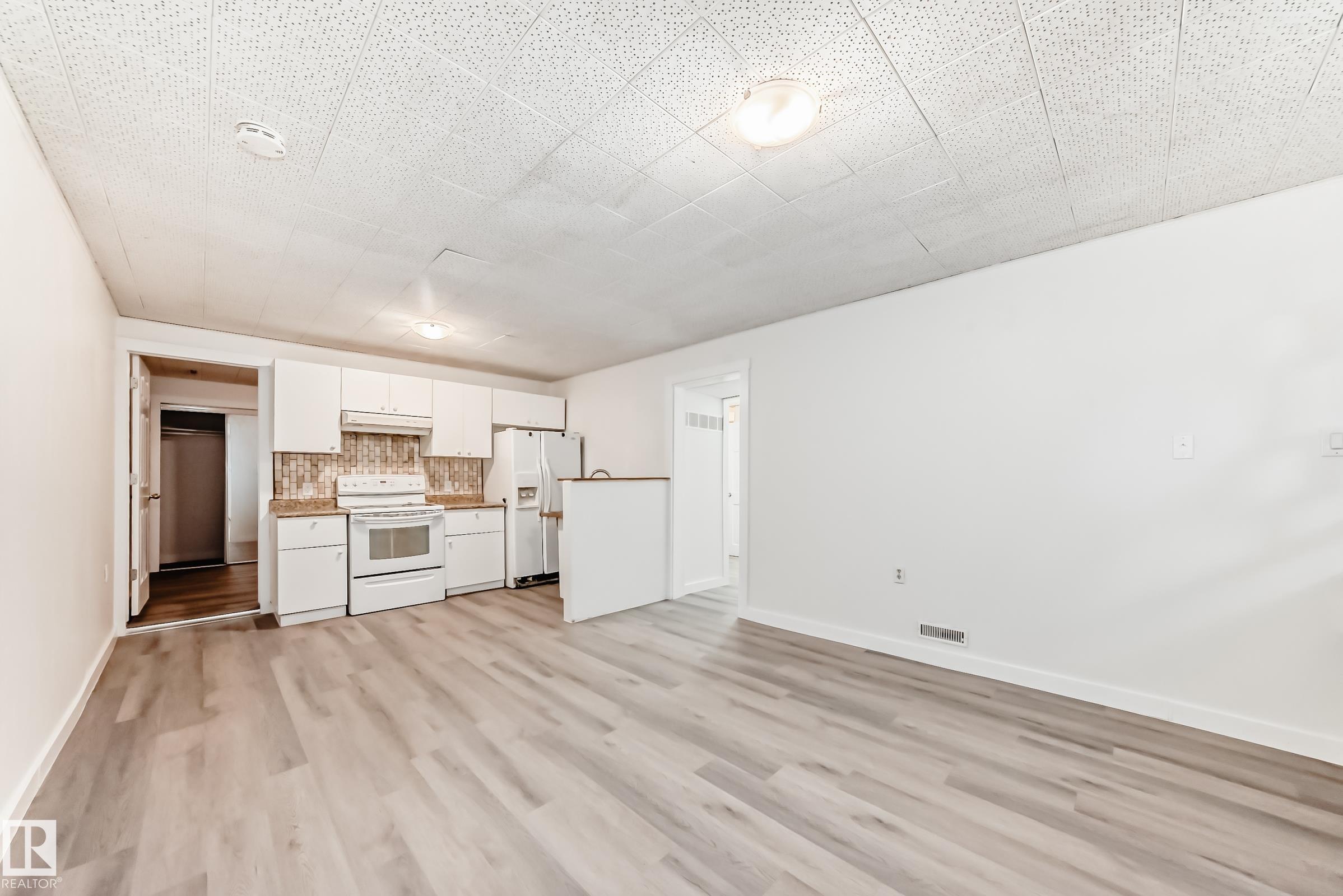 Photo 29 at 12837 90 Street NW, Killarney, Edmonton