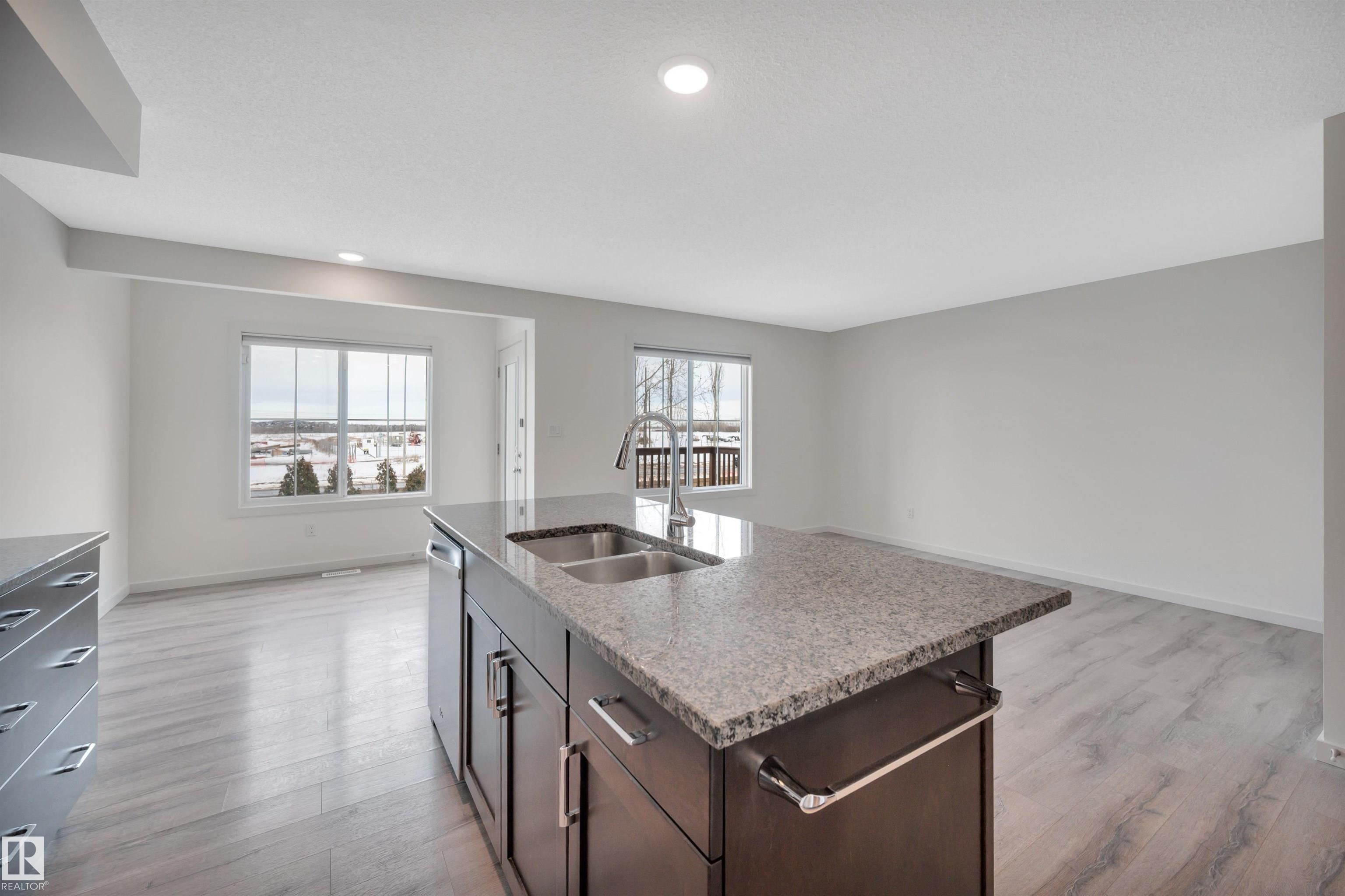 Photo 15 at 1336 Graydon Hill Way SW, Graydon Hill, Edmonton