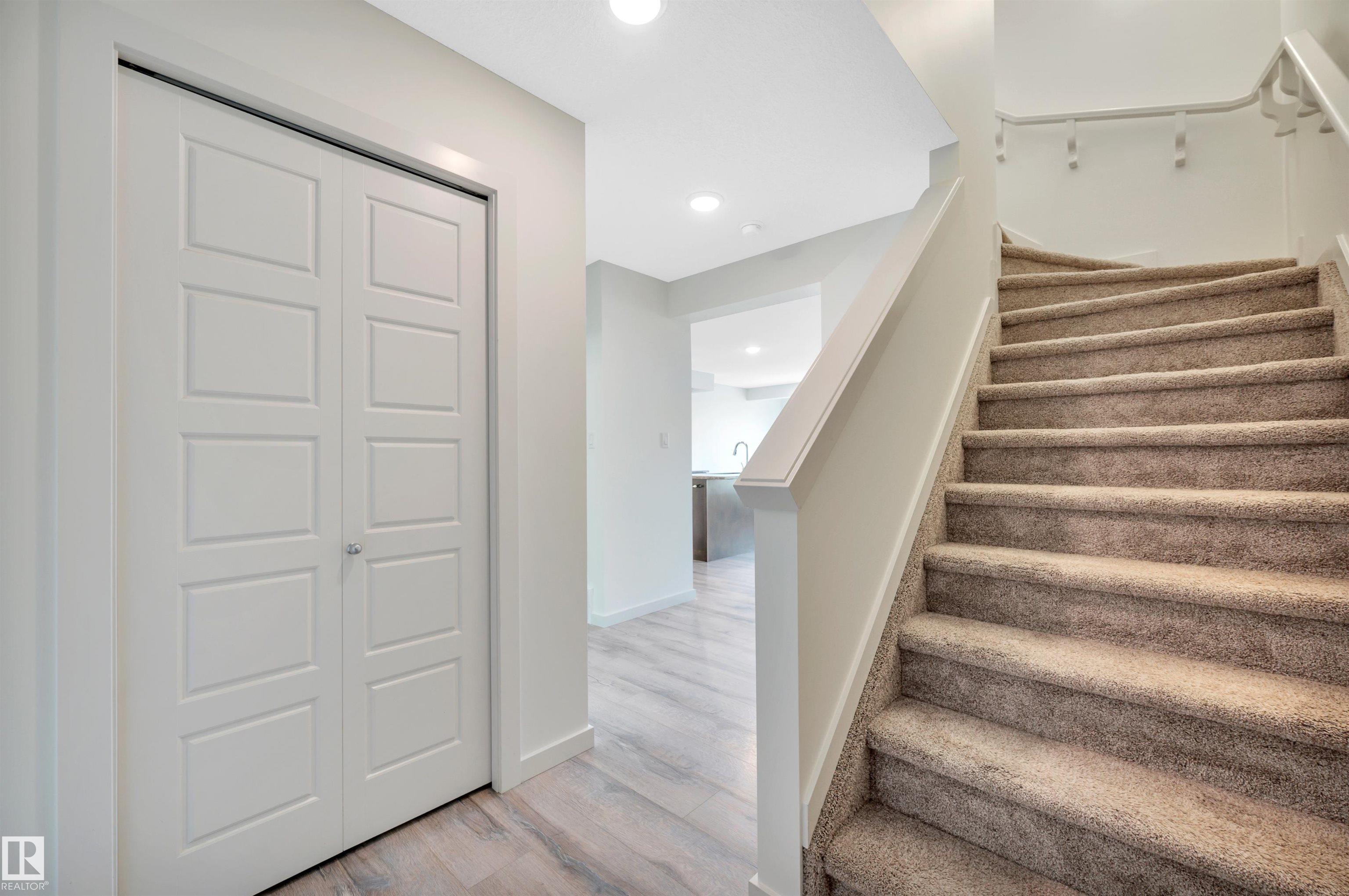 Photo 23 at 1336 Graydon Hill Way SW, Graydon Hill, Edmonton