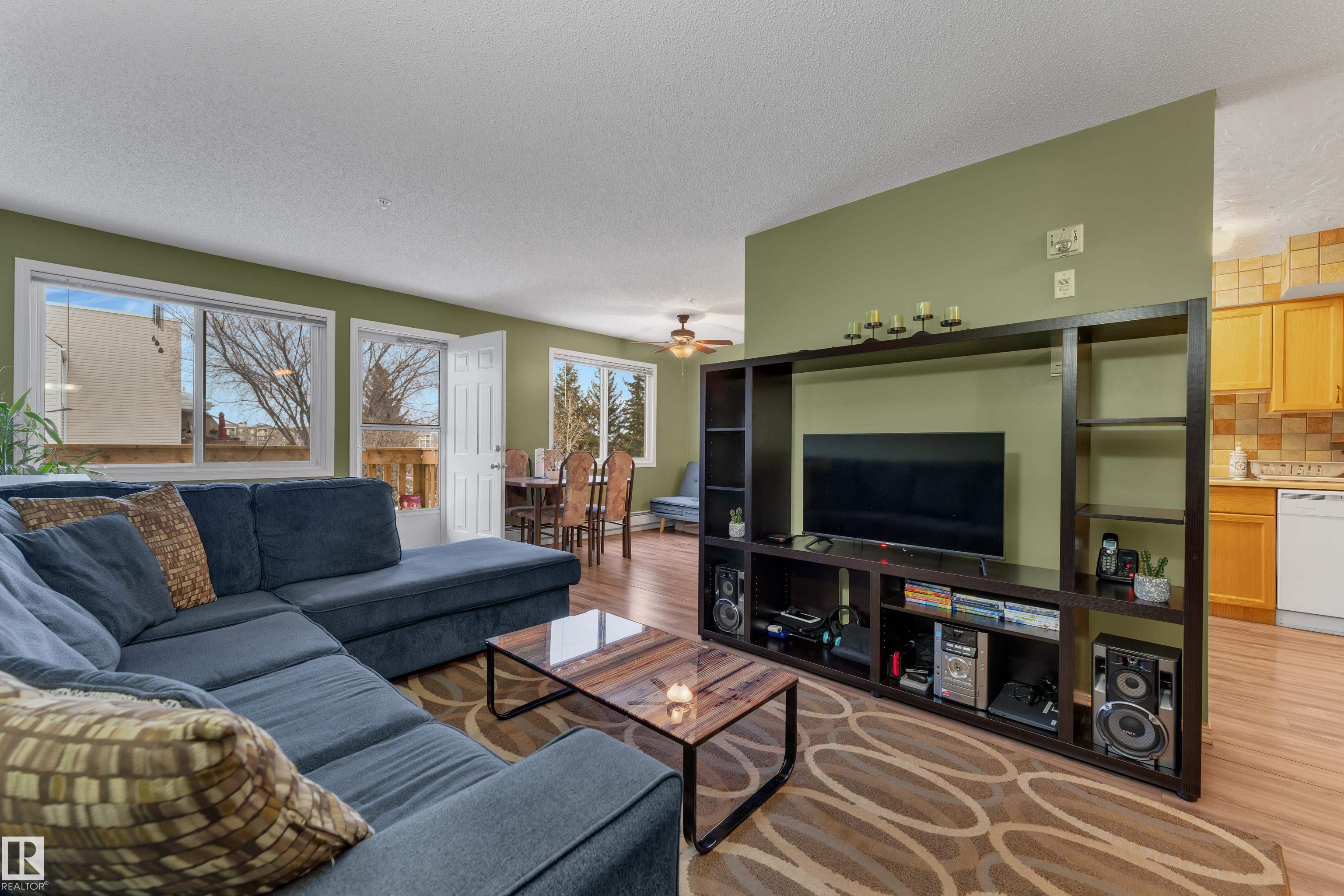 207 - 105 Mckenney Avenue, Lacombe Park, St. Albert