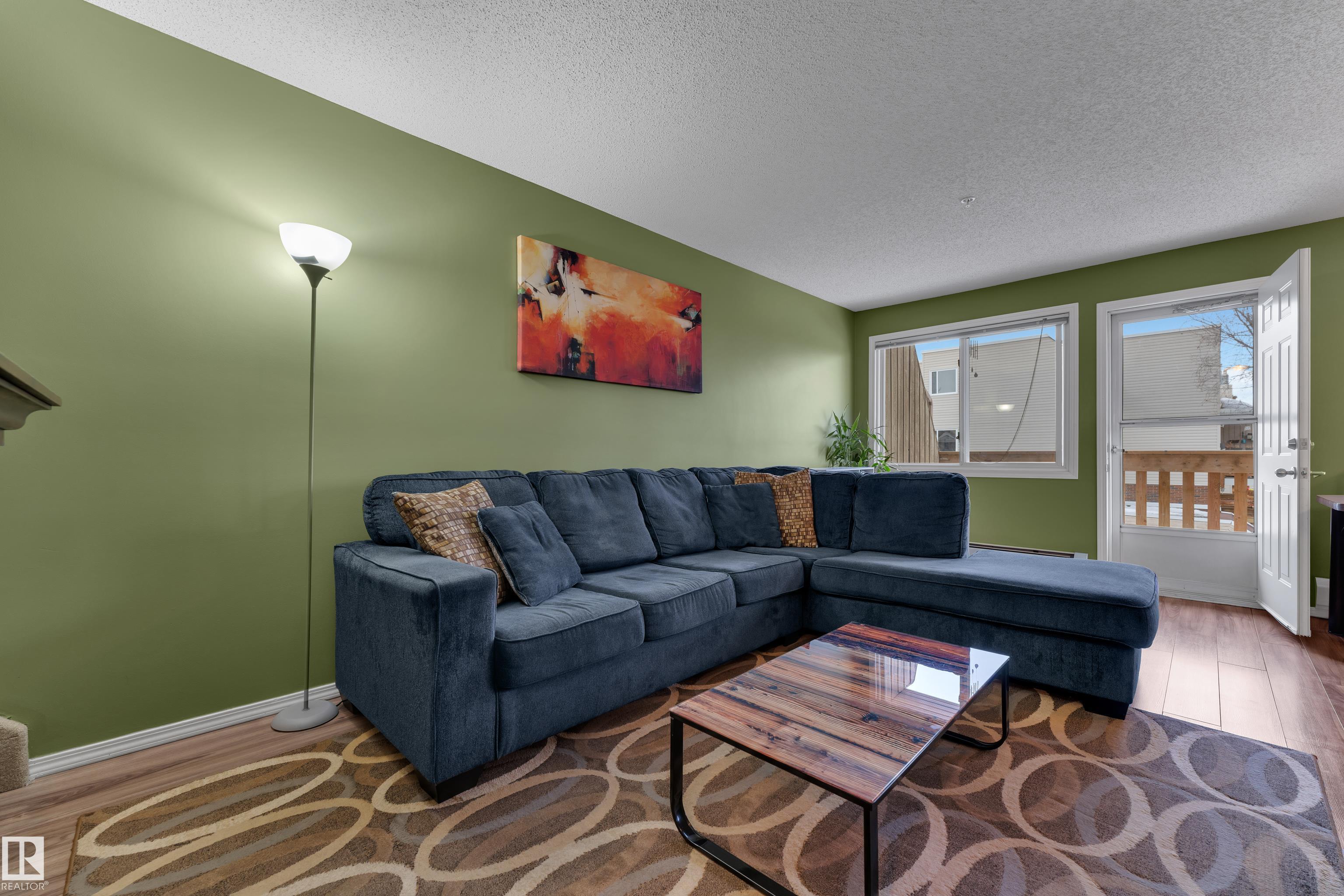 207 - 105 Mckenney Avenue, Lacombe Park, St. Albert