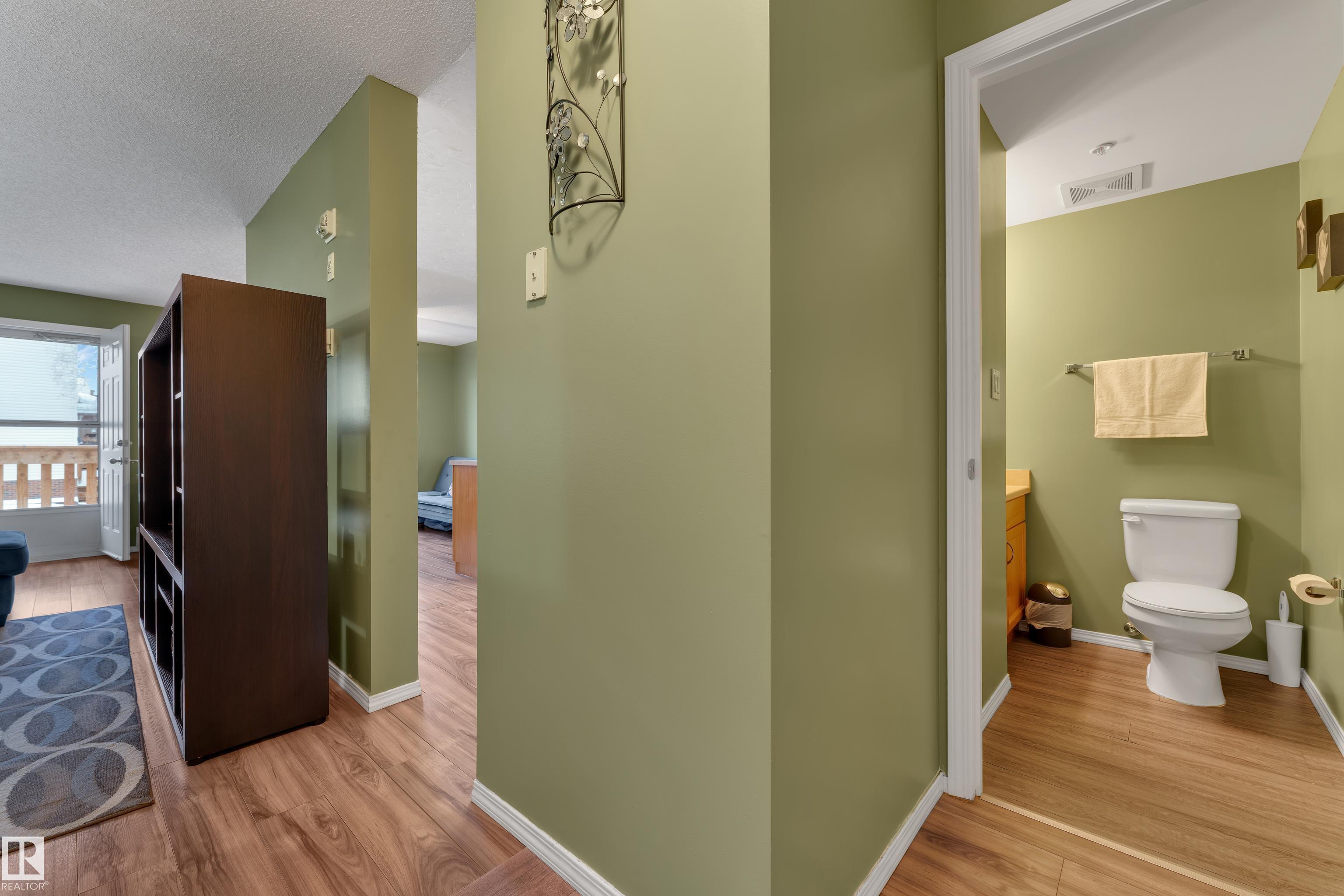 207 - 105 Mckenney Avenue, Lacombe Park, St. Albert