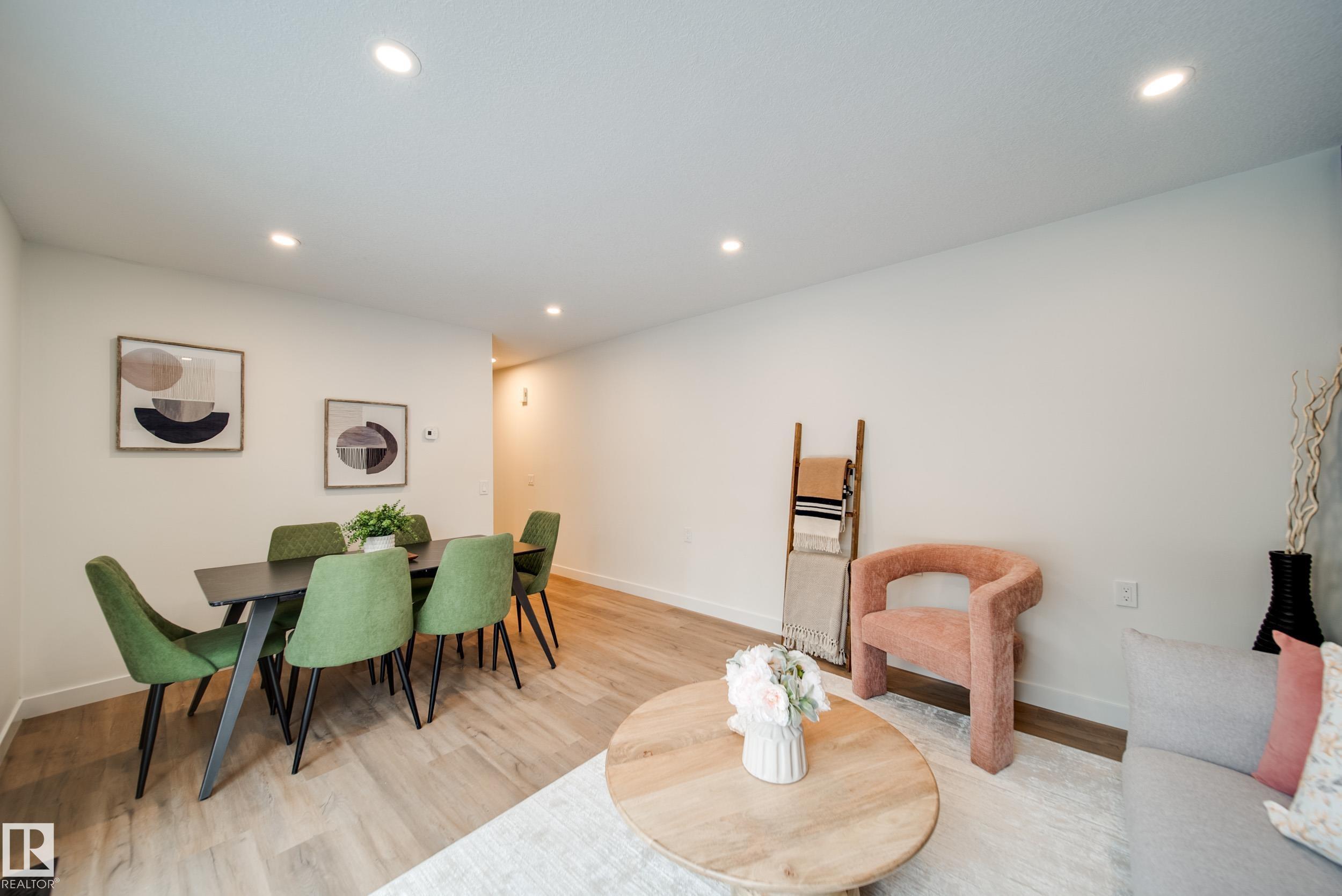 Photo 12 at 17751 95 Street NW, Lago Lindo, Edmonton