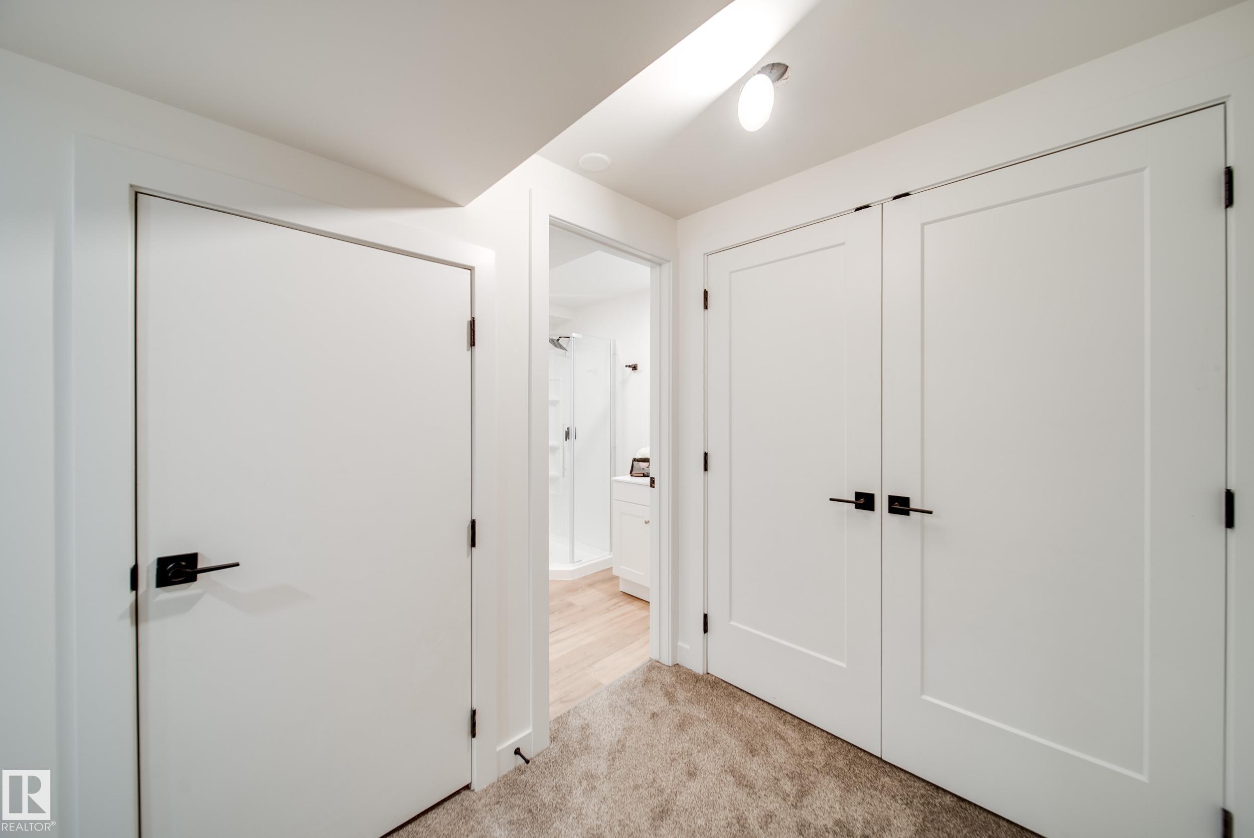 Photo 26 at 17751 95 Street NW, Lago Lindo, Edmonton