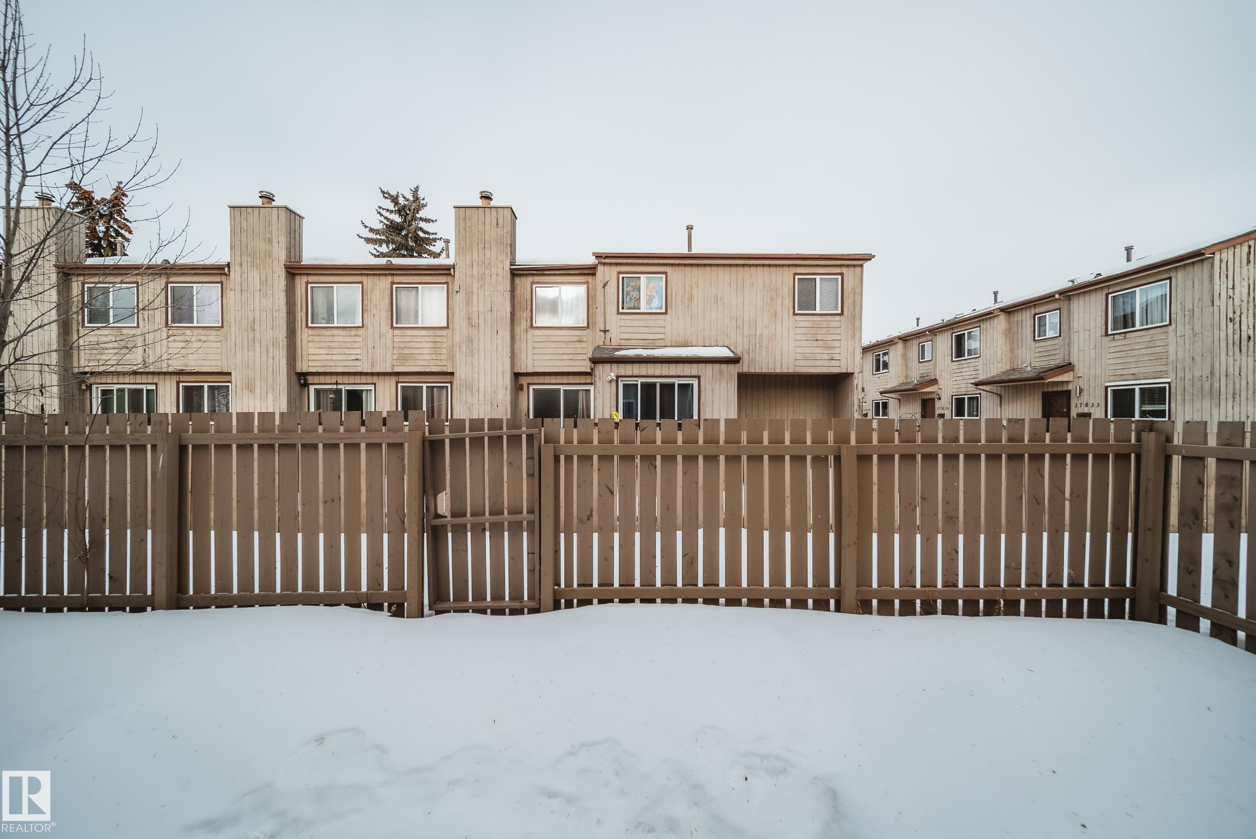 Photo 32 at 17751 95 Street NW, Lago Lindo, Edmonton