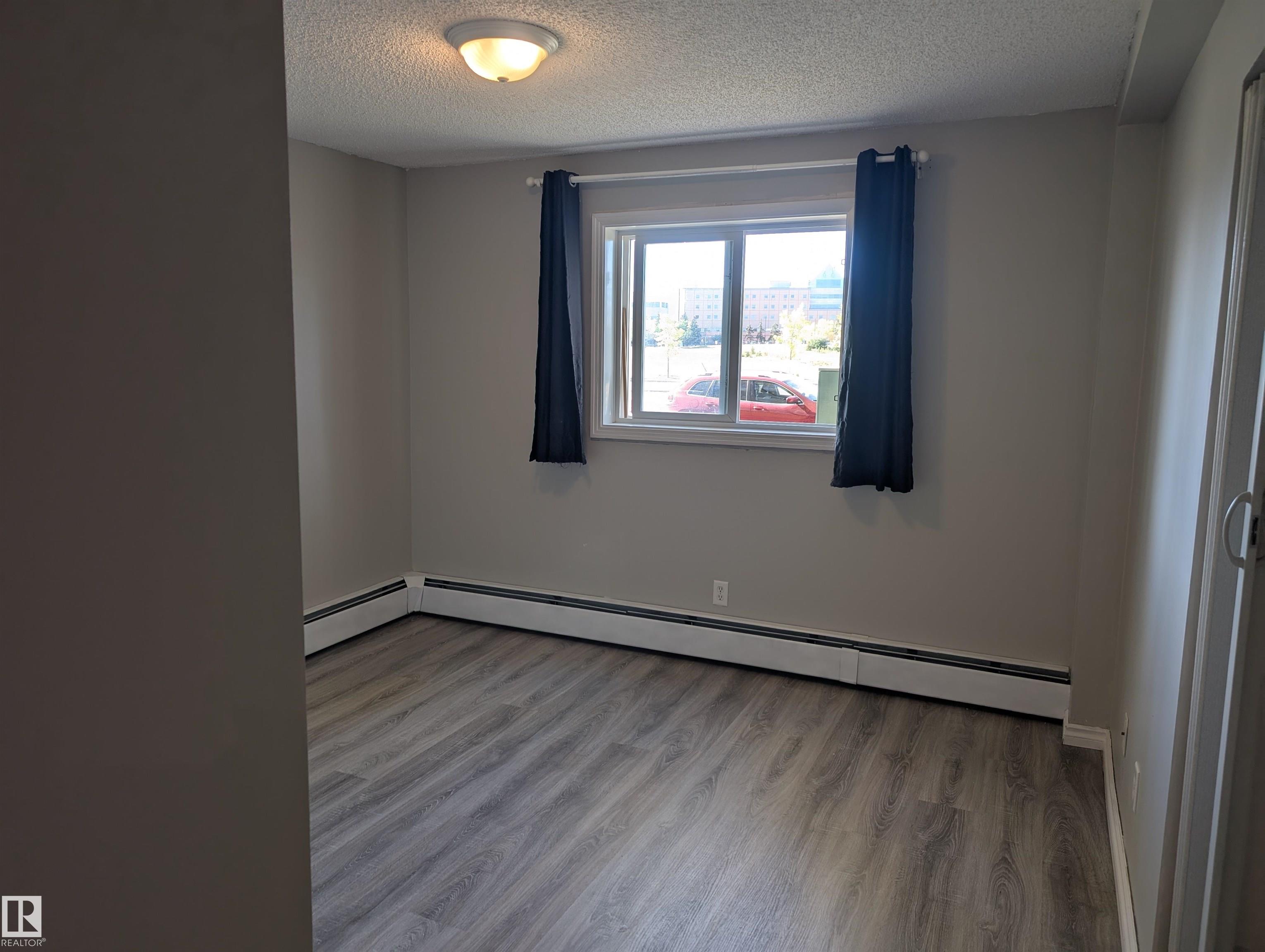 Photo 10 at 110 - 5065 31 Avenue NW, Tawa, Edmonton