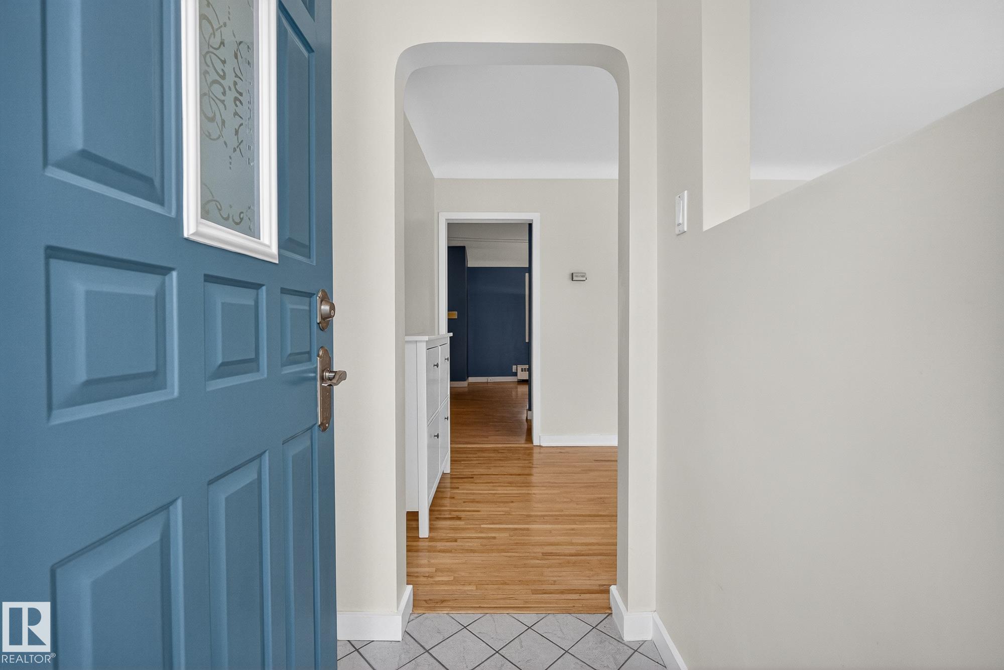 Picture for 6818 110 ST NW