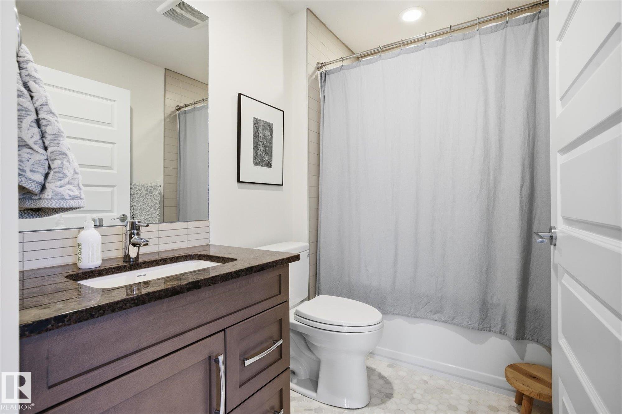 Photo 35 at 9646 79 Avenue NW, Ritchie, Edmonton