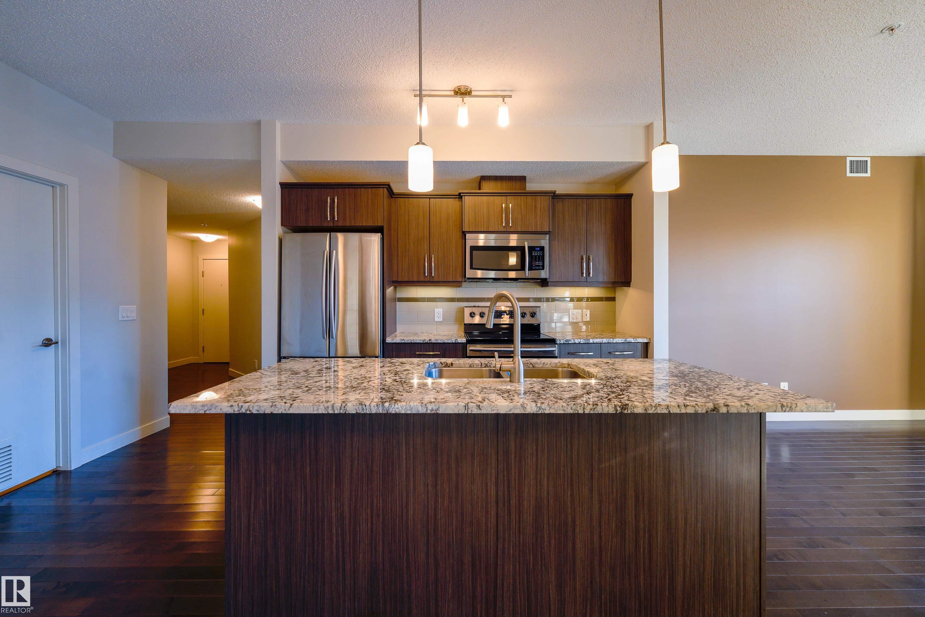 Photo 12 at 117 - 10523 123 Street NW, Westmount, Edmonton