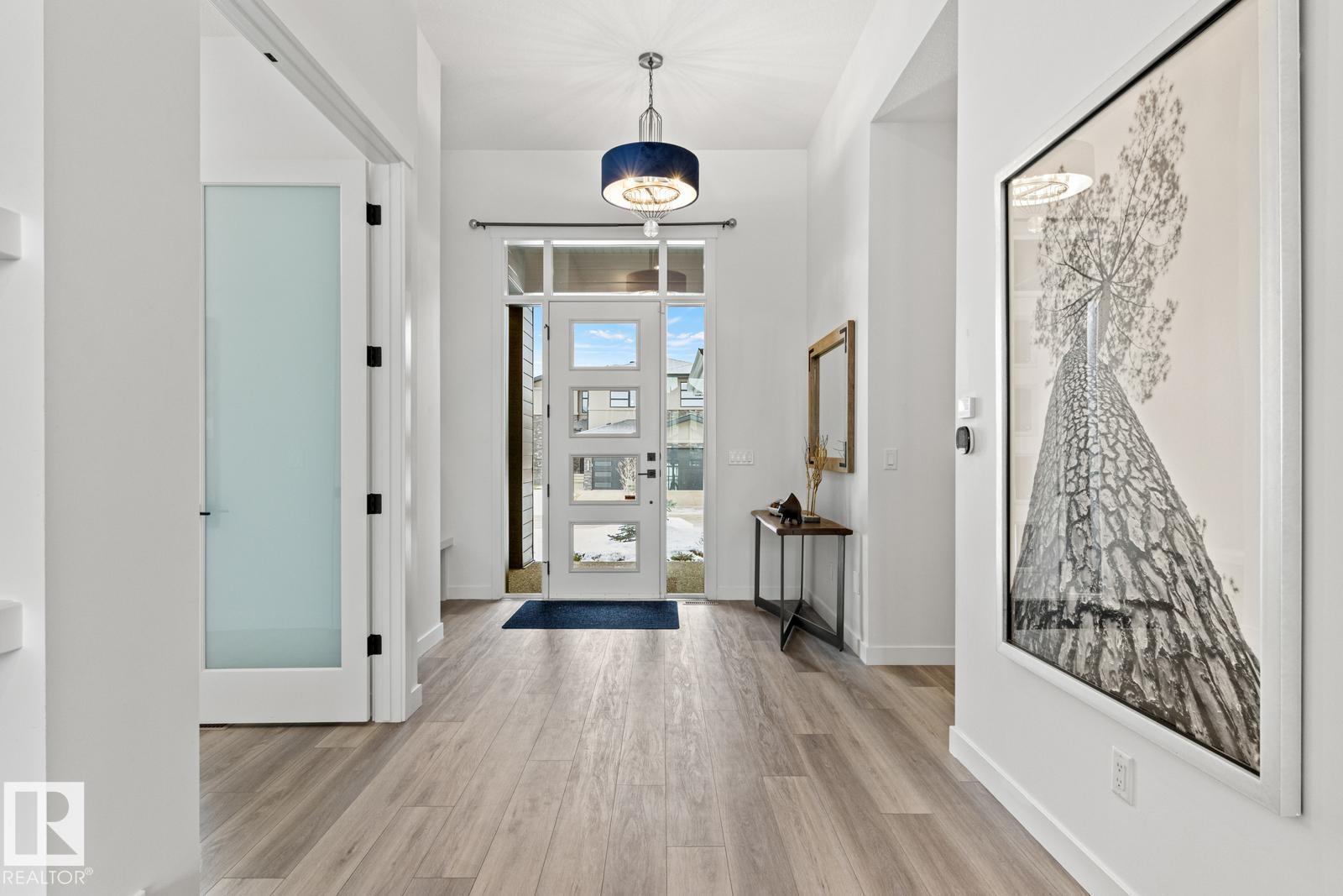 Photo 3 at 4832 Knight Crescent SW, Keswick, Edmonton