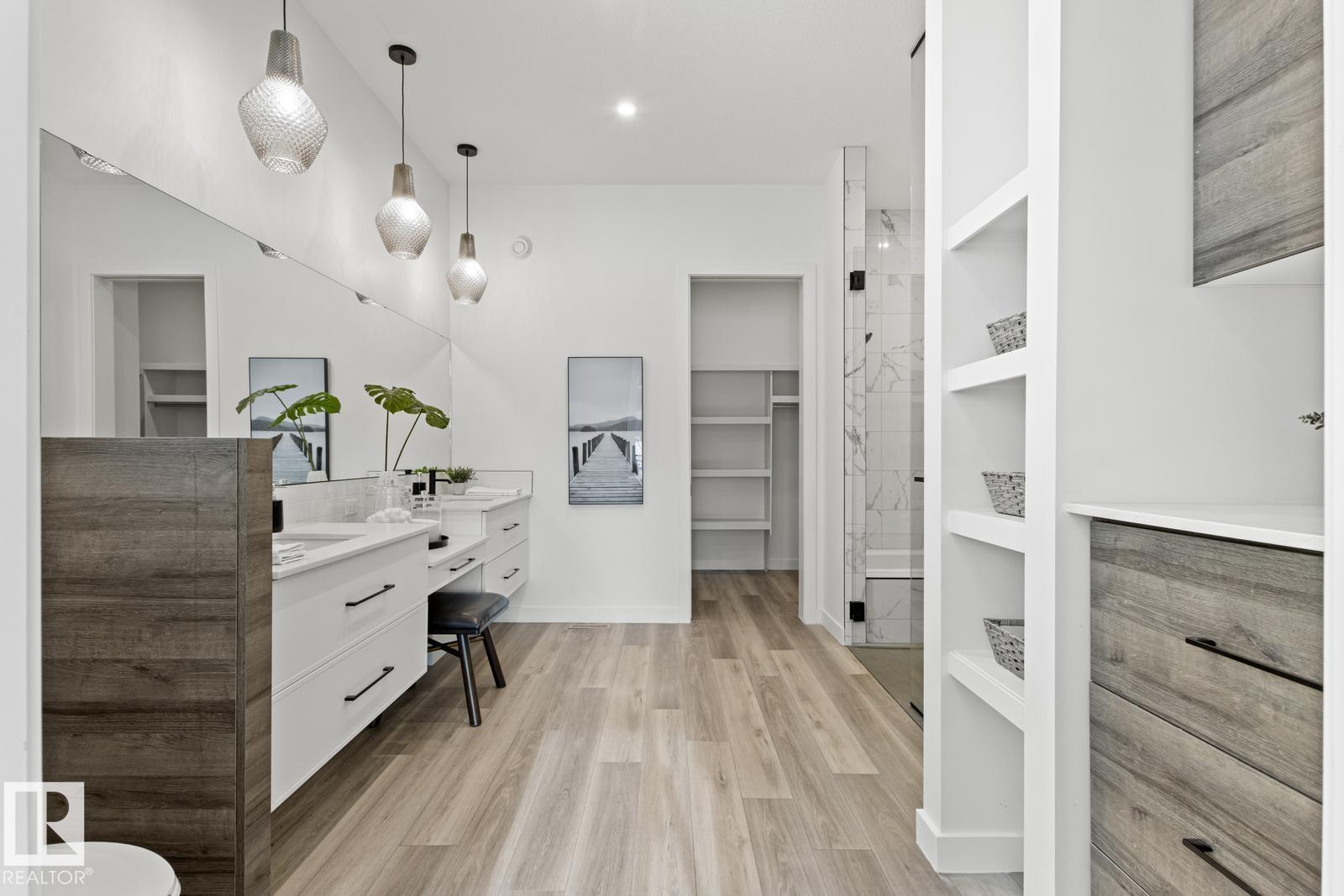 Photo 30 at 4832 Knight Crescent SW, Keswick, Edmonton