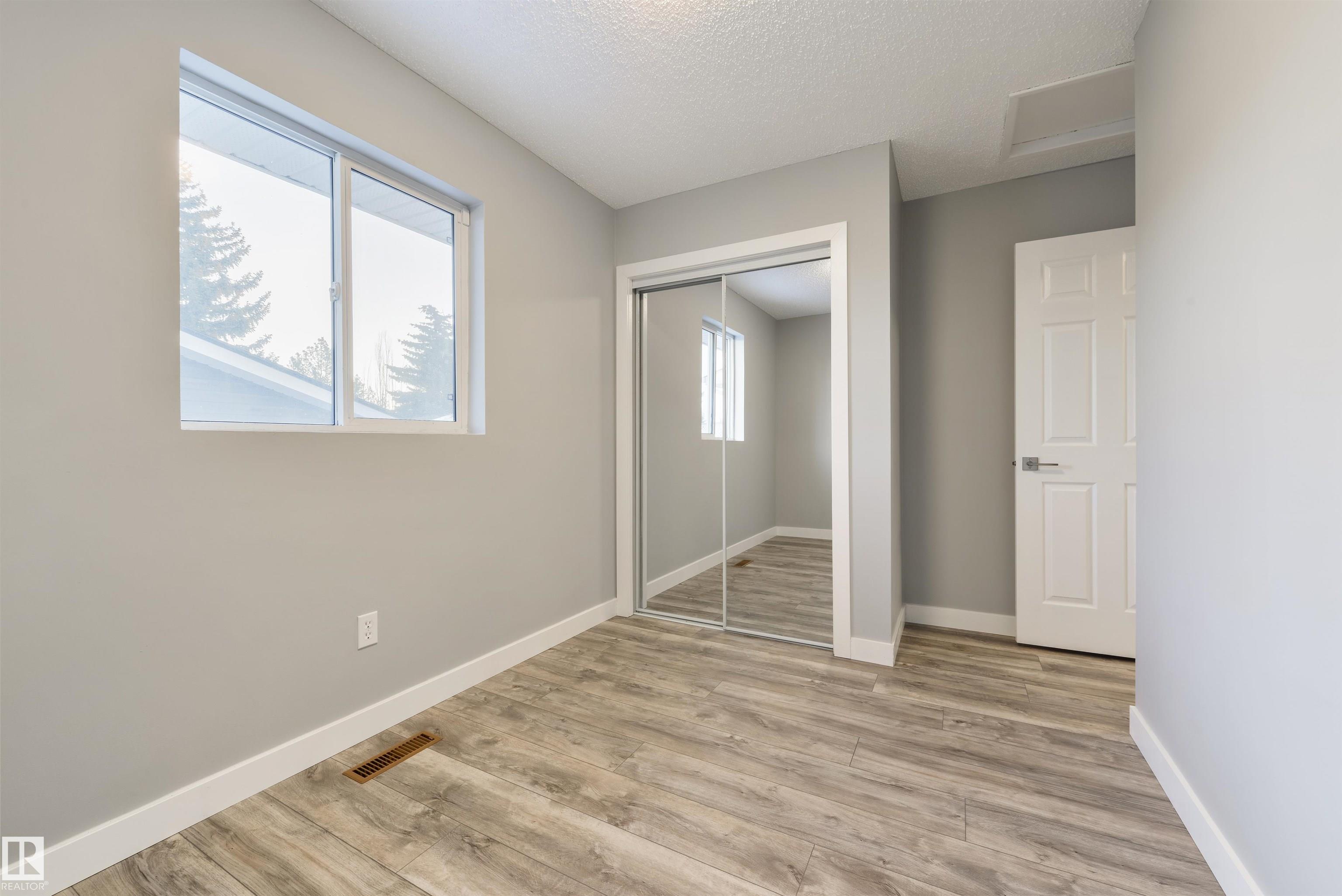 Photo 26 at 7103 188 Street NW, Lymburn, Edmonton