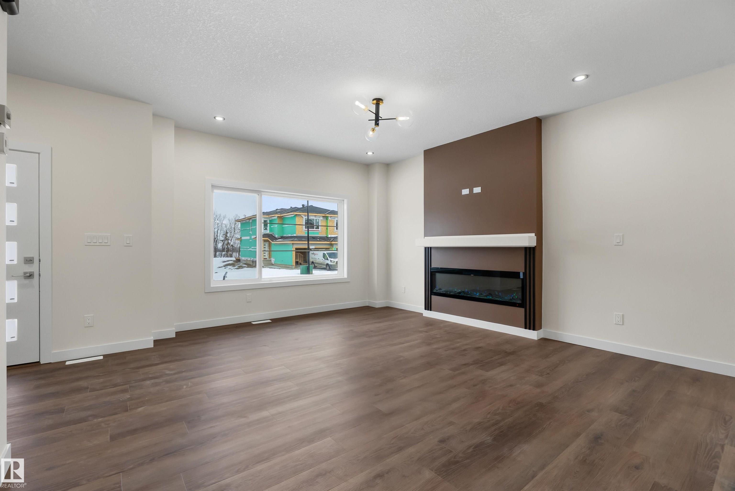 Photo 9 at 70 Patriot Way, Prescott, Spruce Grove