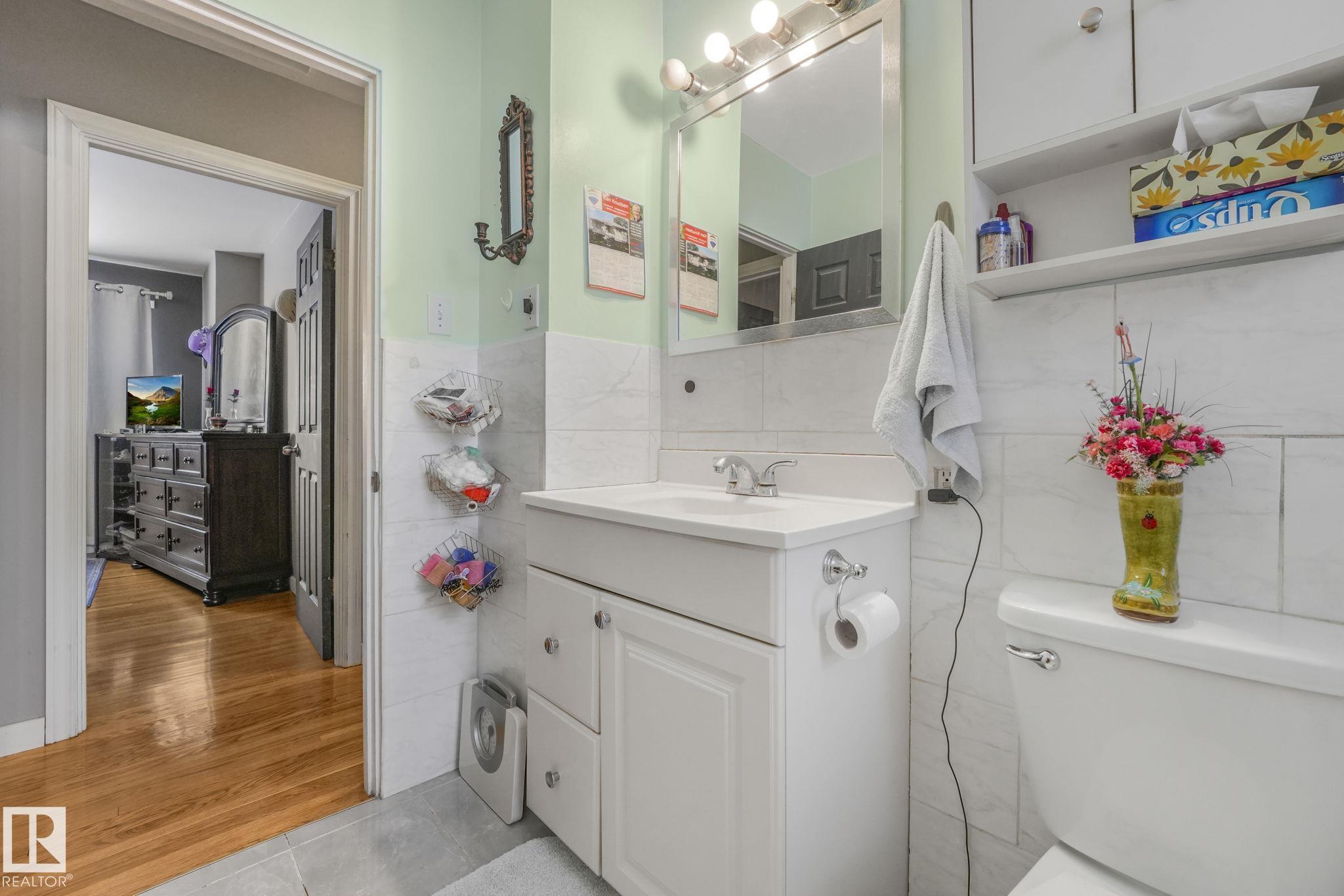 Photo 16 at 12032 55 Street NW, Newton, Edmonton