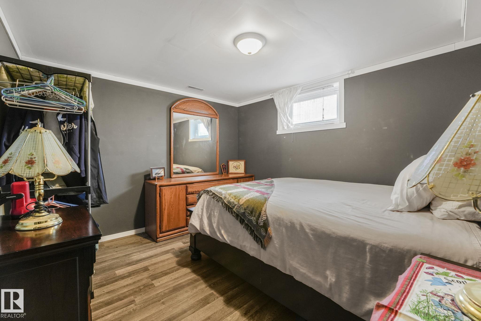 Photo 23 at 12032 55 Street NW, Newton, Edmonton