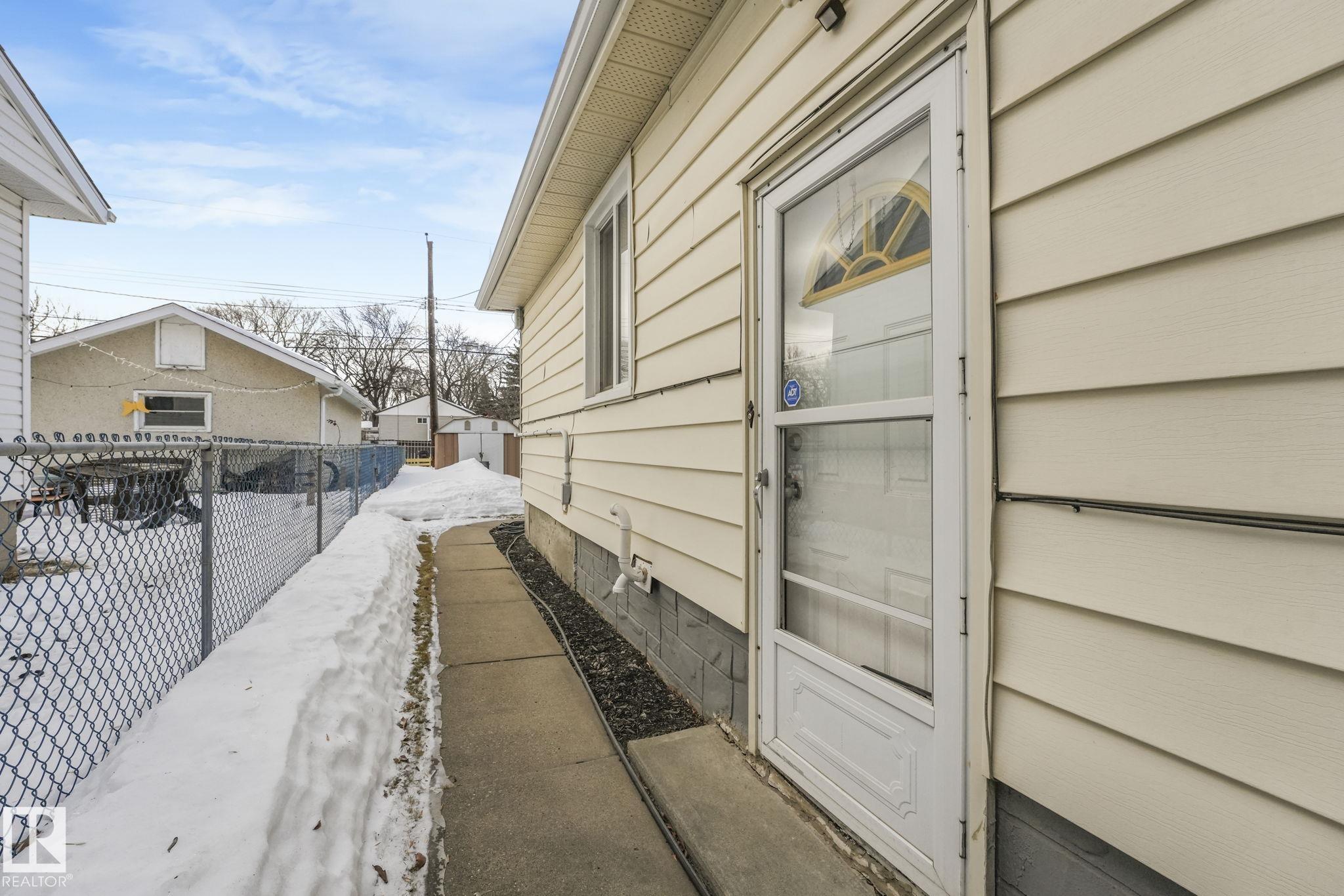 Photo 25 at 12032 55 Street NW, Newton, Edmonton