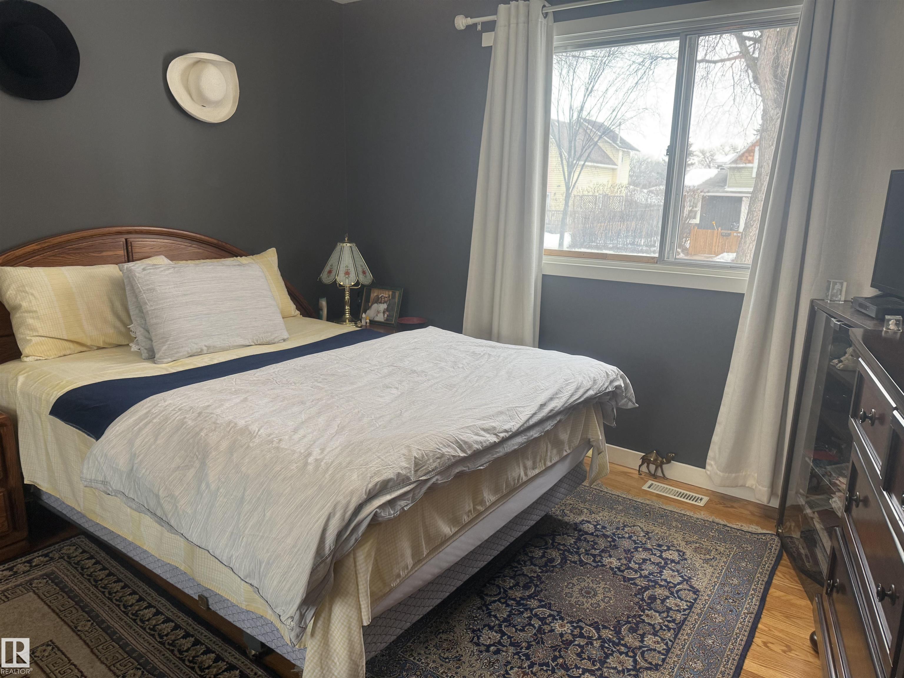 Photo 31 at 12032 55 Street NW, Newton, Edmonton