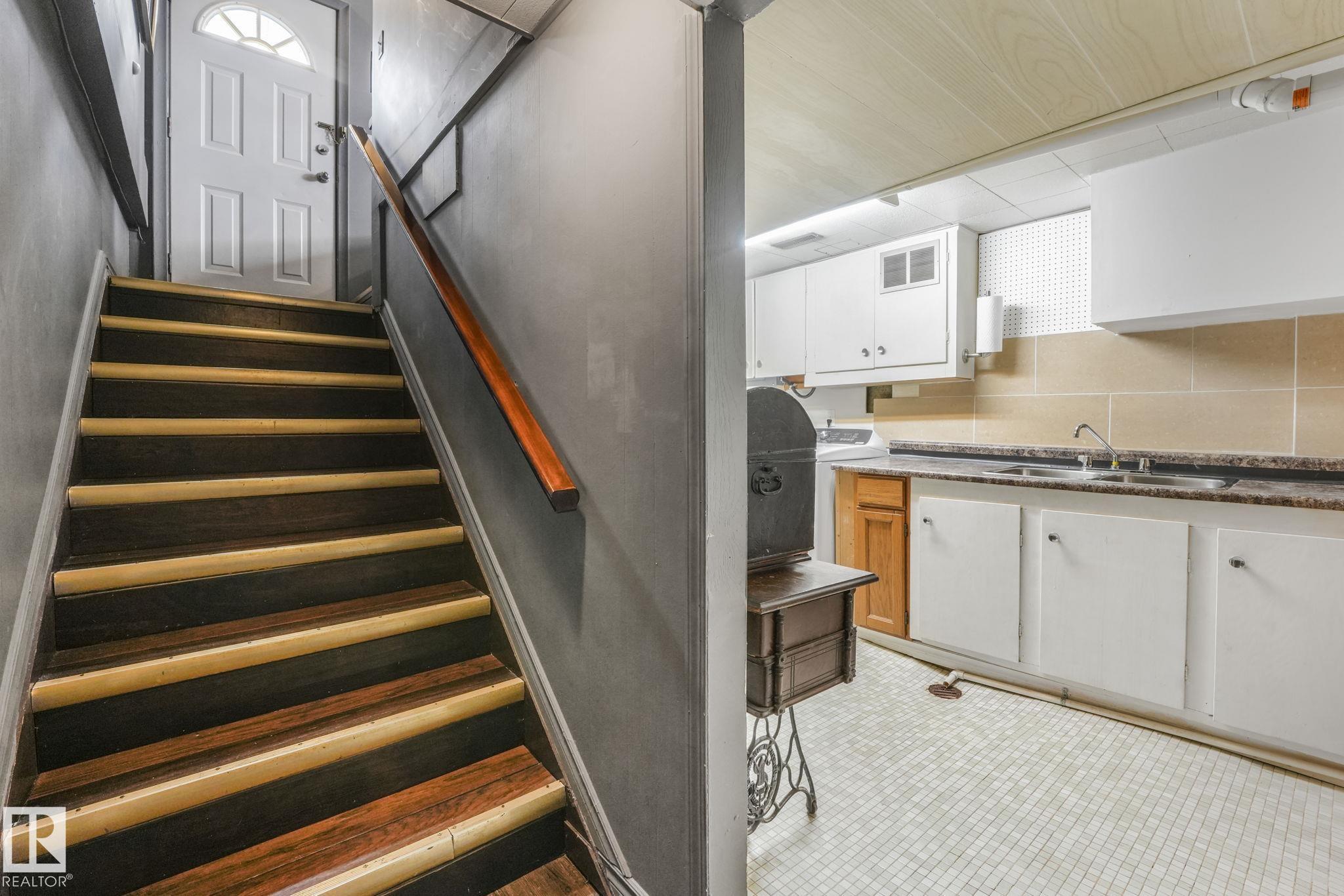 Photo 39 at 12032 55 Street NW, Newton, Edmonton