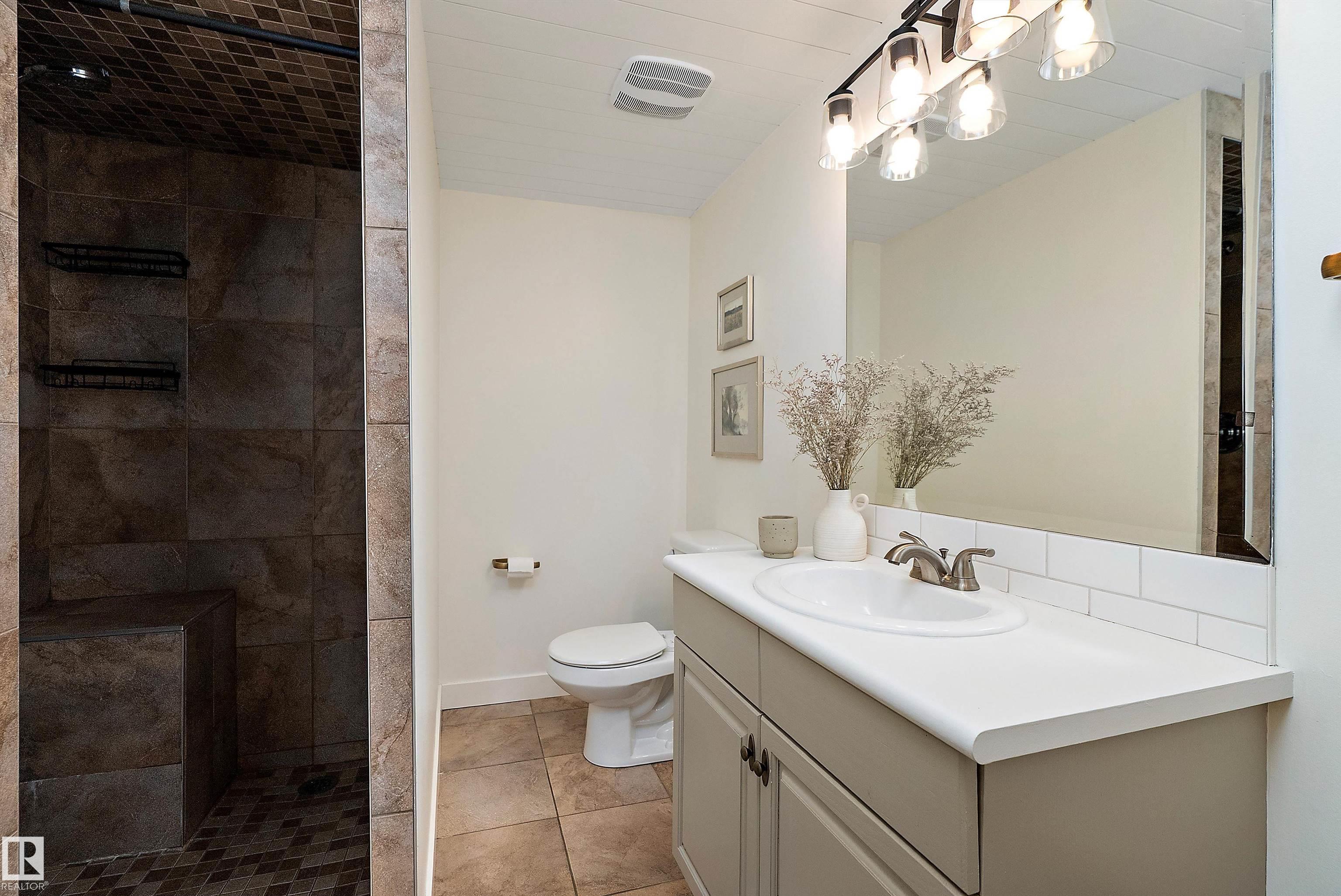 Photo 46 at 13 - 52150 Rge Road 221, Century Estates, Rural Strathcona County