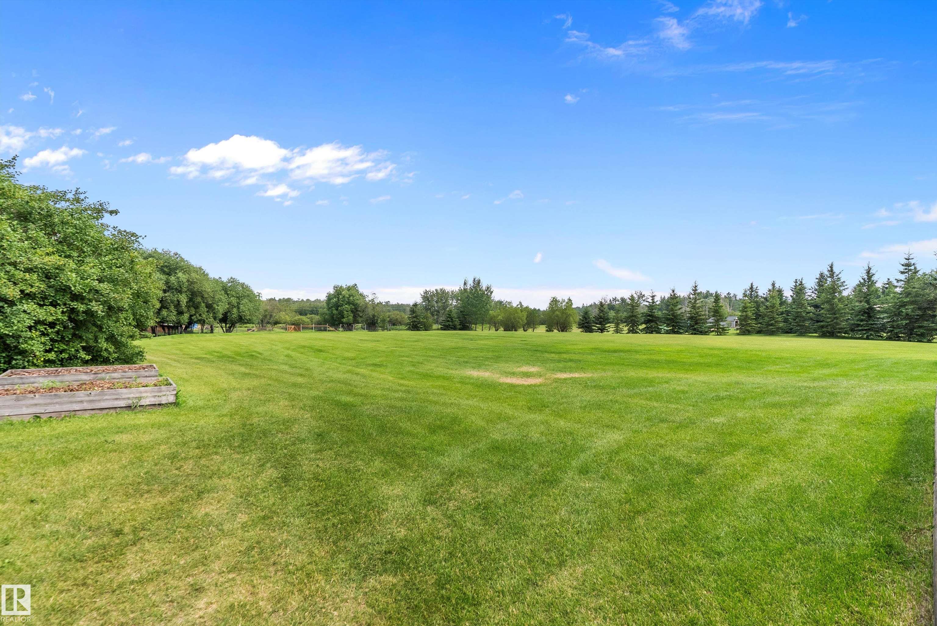 Photo 60 at 13 - 52150 Rge Road 221, Century Estates, Rural Strathcona County