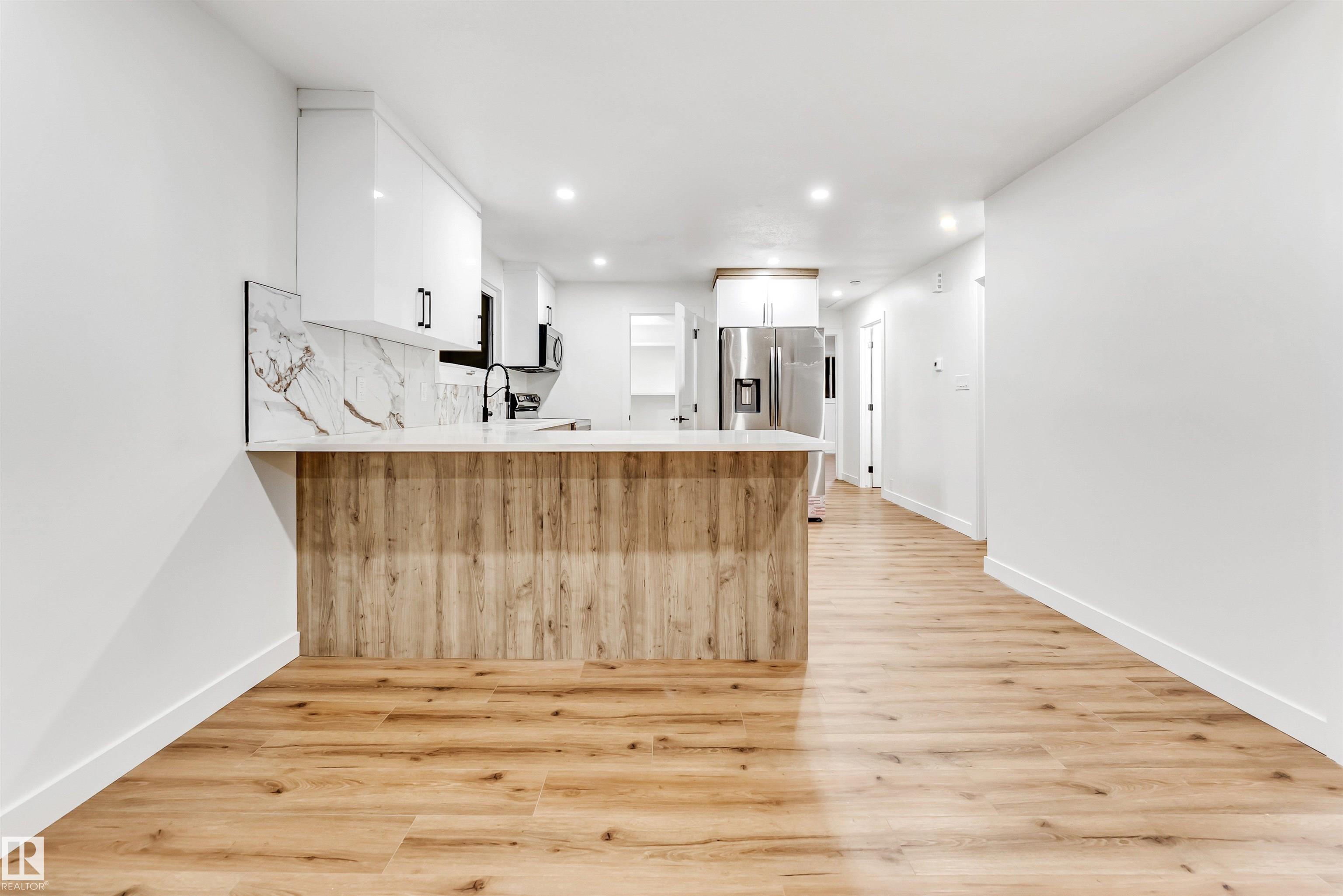 Photo 23 at 4616 32 Avenue NW, Weinlos, Edmonton