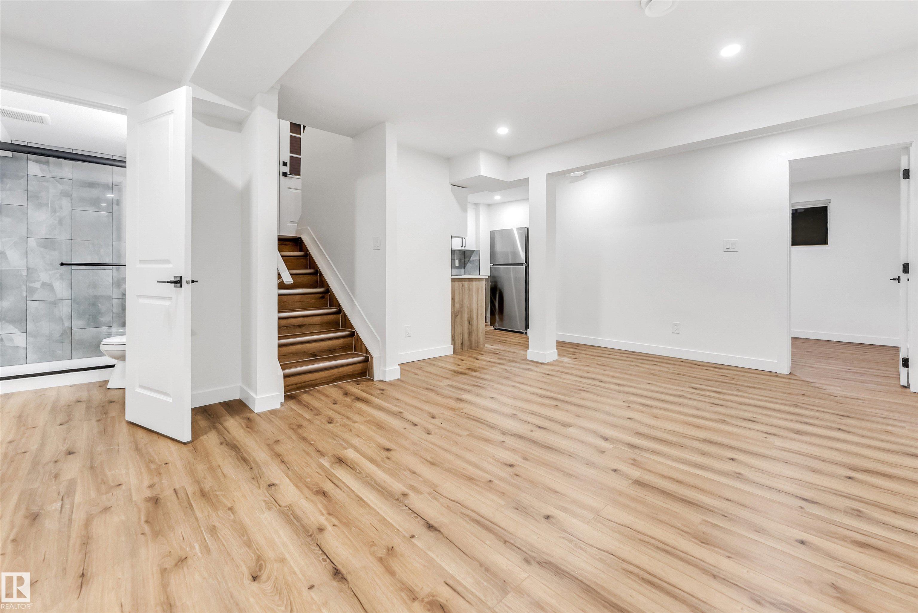 Photo 36 at 4616 32 Avenue NW, Weinlos, Edmonton