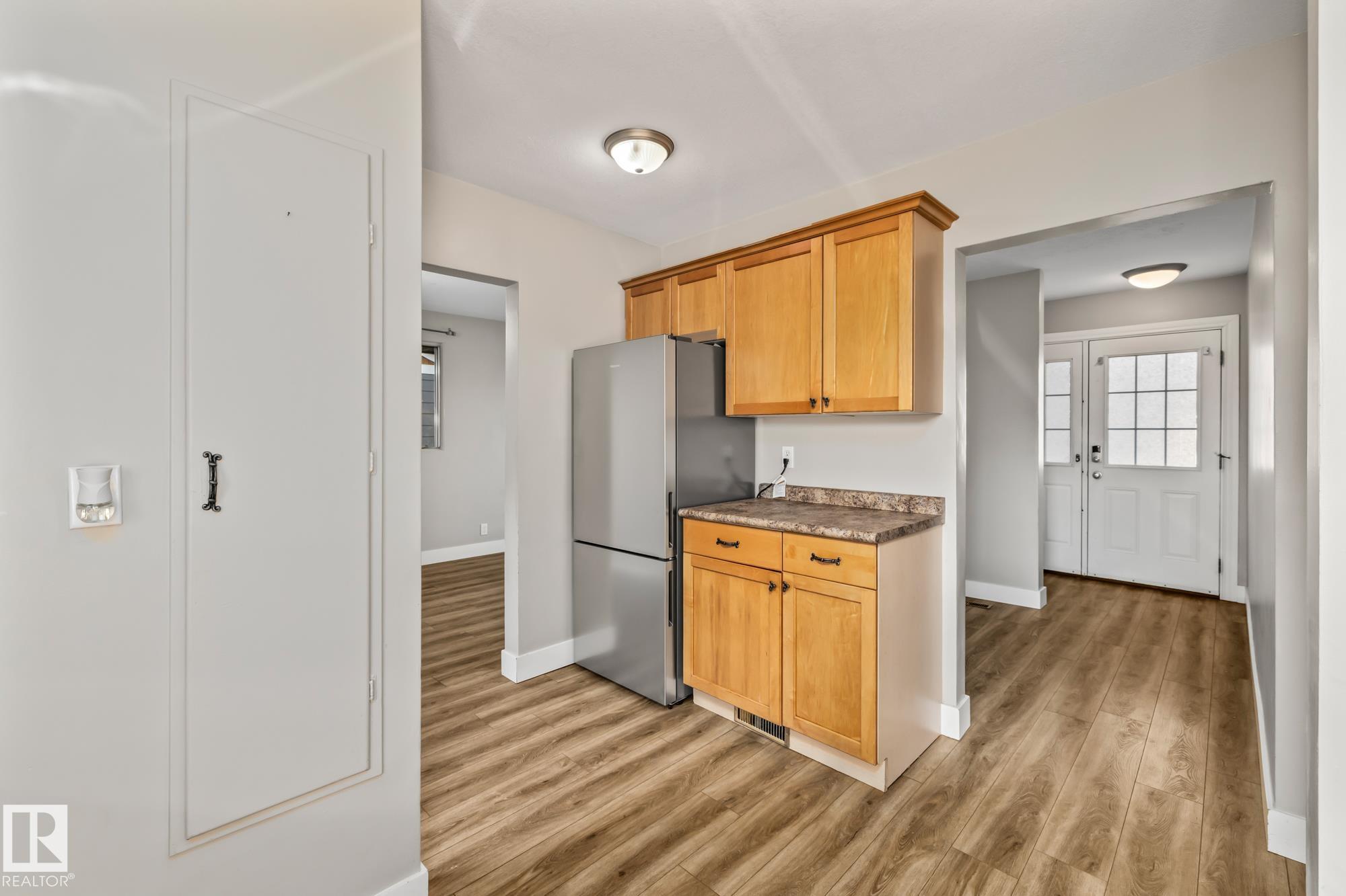 Photo 17 at 13311 Dovercourt Avenue NW, Dovercourt, Edmonton