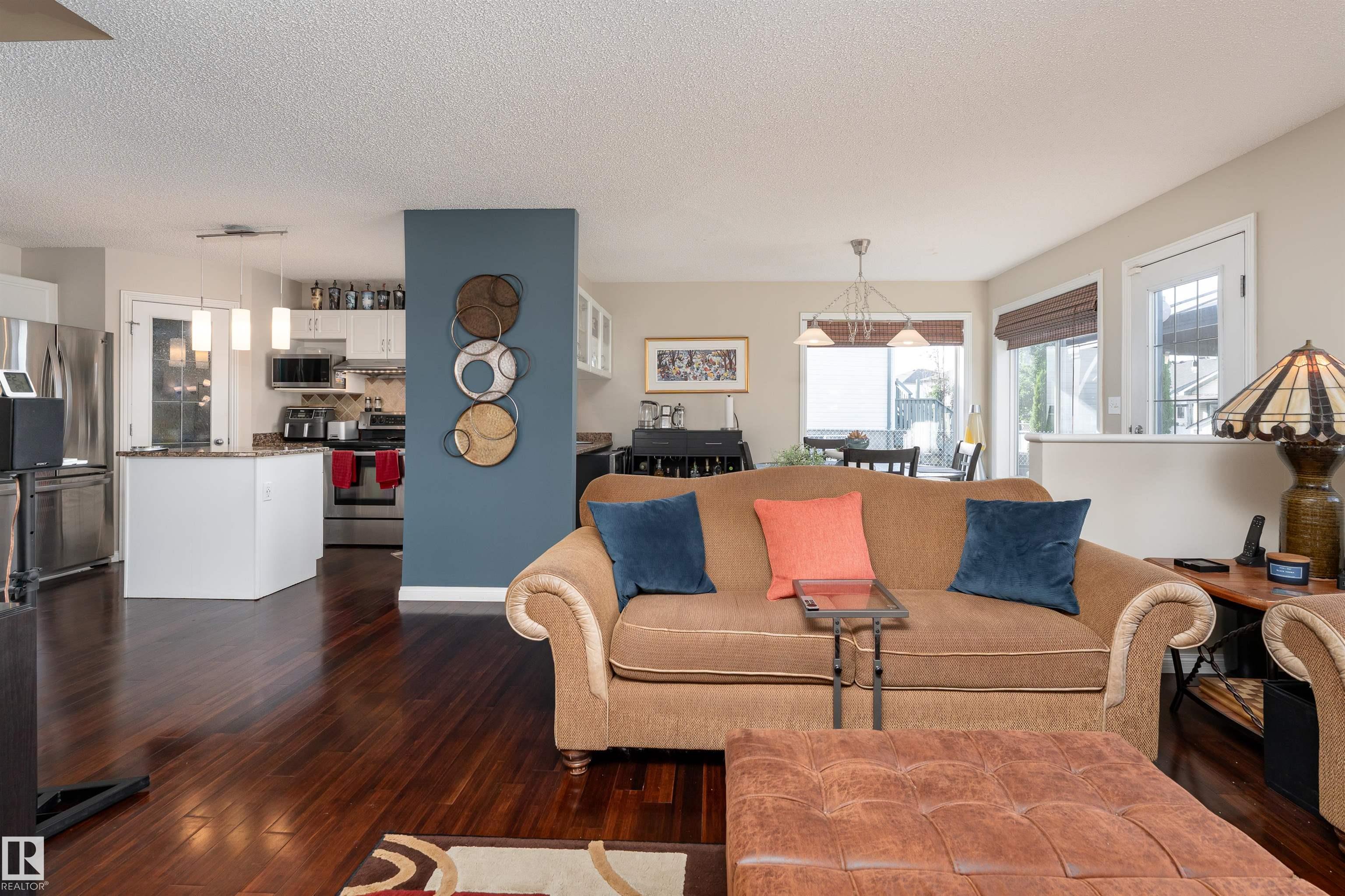 Photo 18 at 2168 37b Avenue NW, Wild Rose, Edmonton