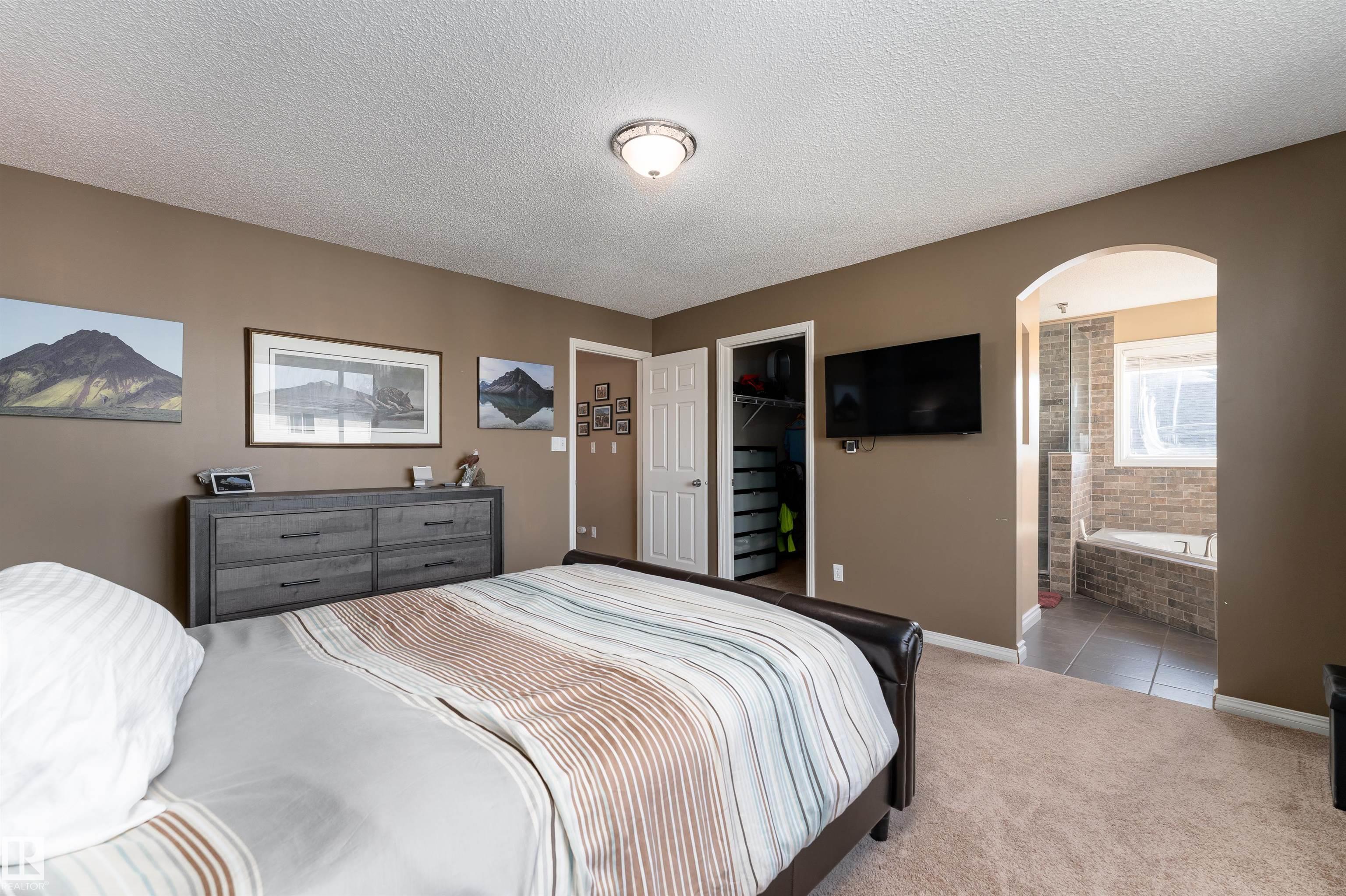 Photo 25 at 2168 37b Avenue NW, Wild Rose, Edmonton