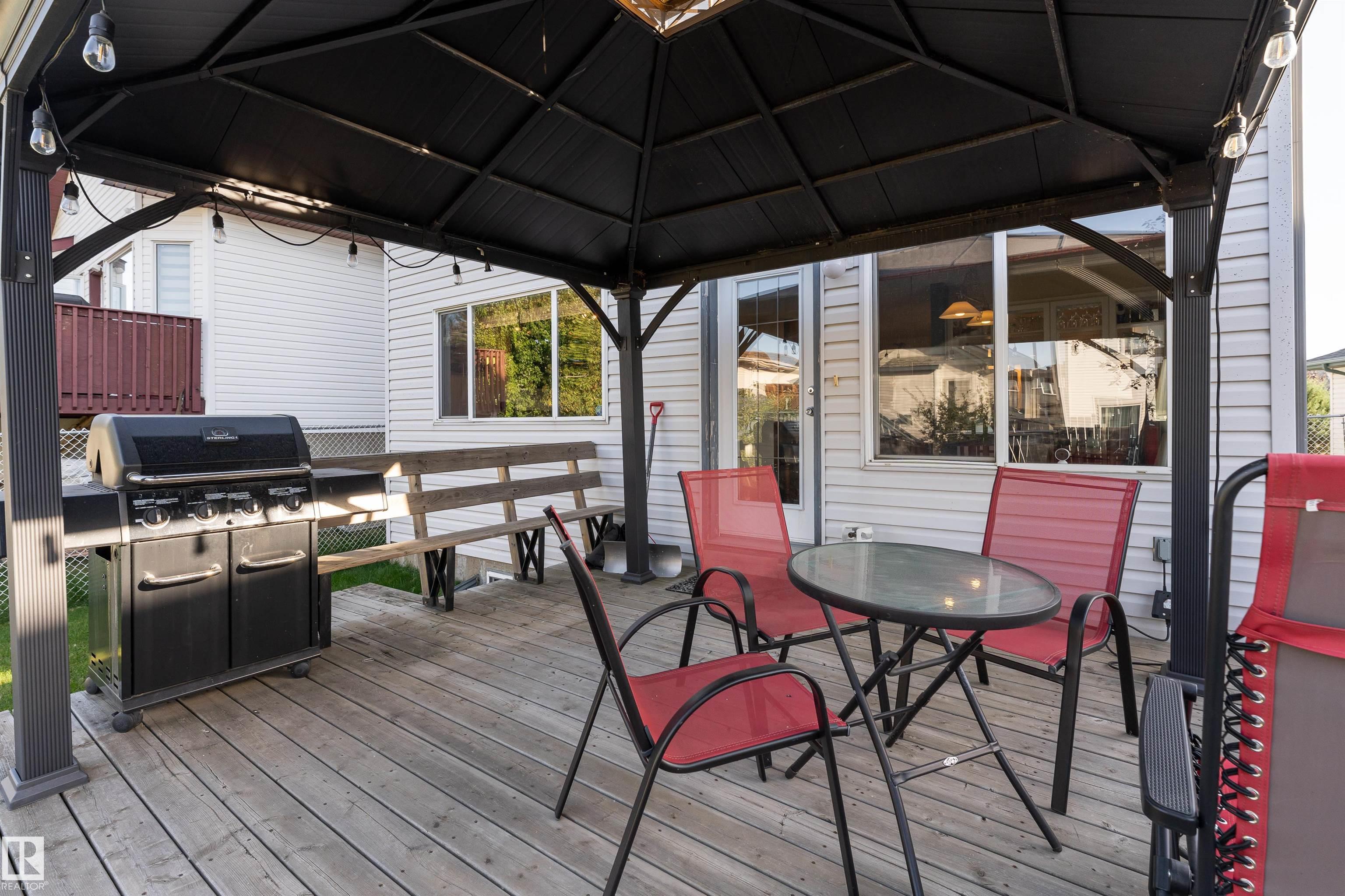 Photo 37 at 2168 37b Avenue NW, Wild Rose, Edmonton