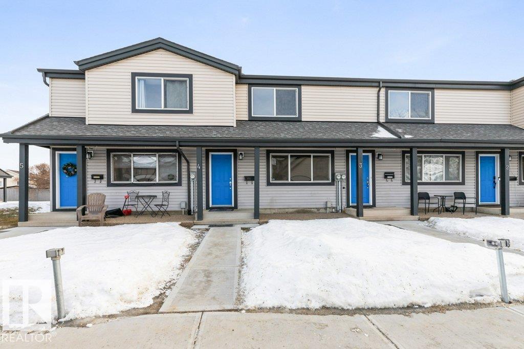 Photo 2 at 4 - 18010 98 Avenue NW, La Perle, Edmonton