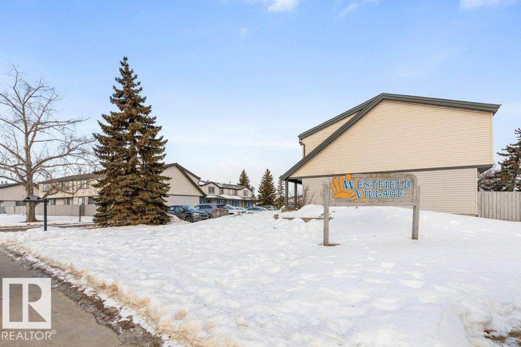 Photo 3 at 4 - 18010 98 Avenue NW, La Perle, Edmonton