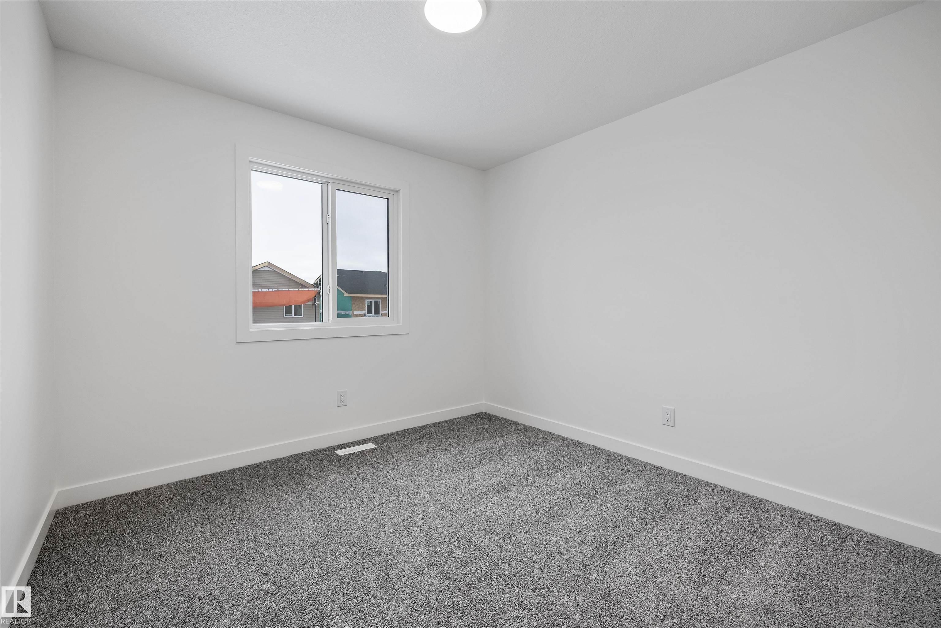 Photo 28 at 915 19 Avenue NW, Aster, Edmonton