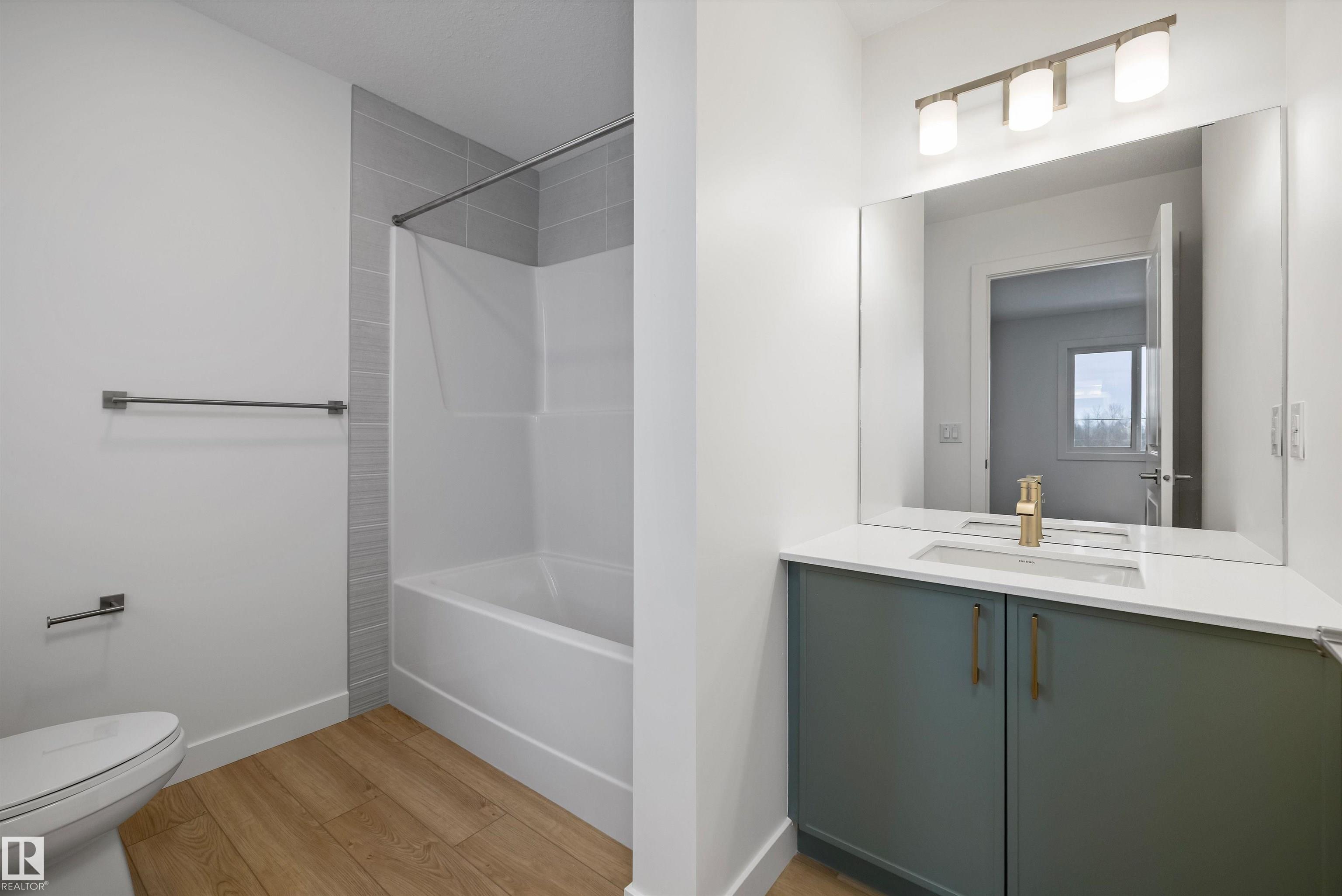 Photo 38 at 915 19 Avenue NW, Aster, Edmonton