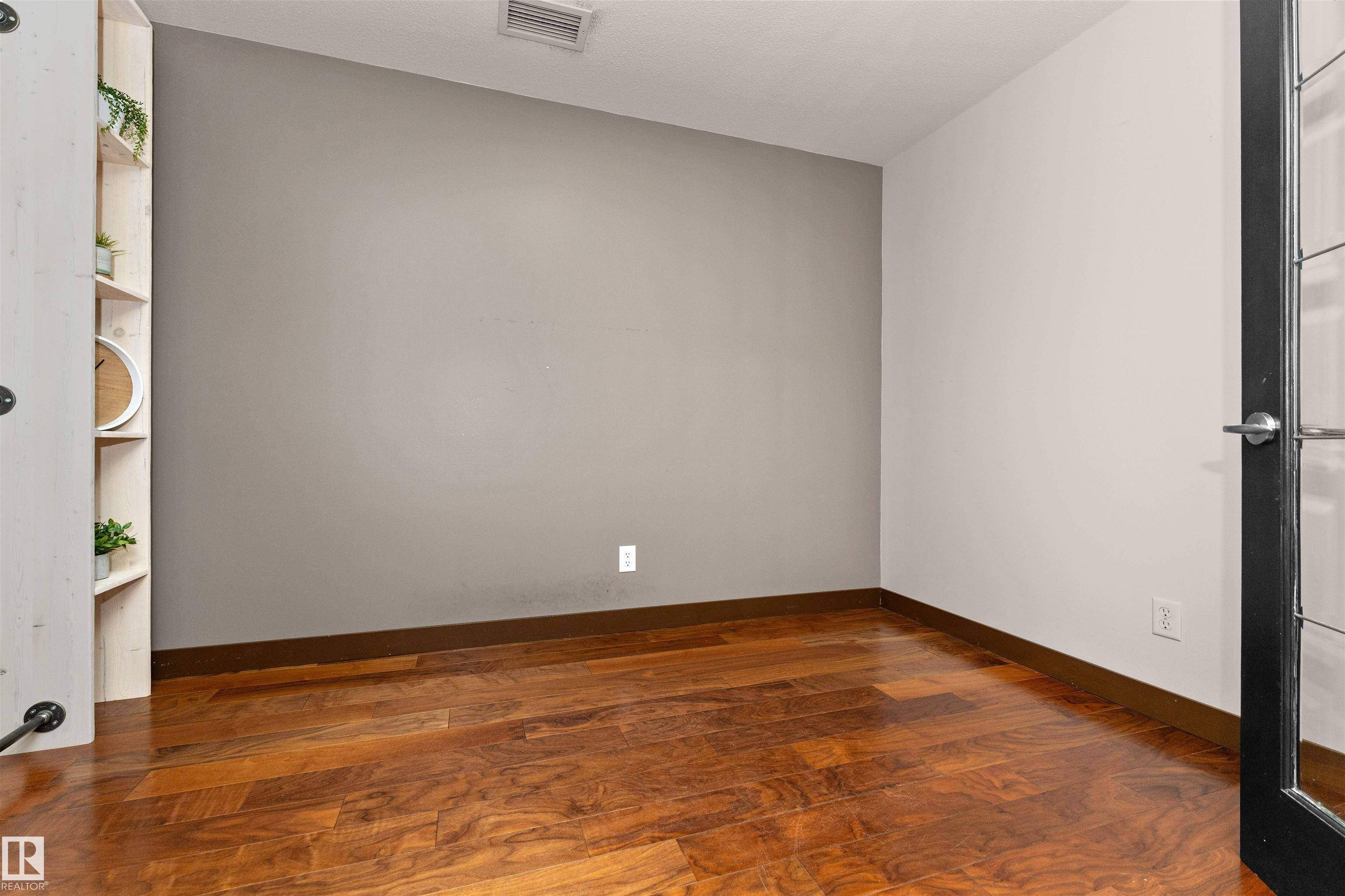 220 - 7909 71 Street NW, King Edward Park, Edmonton