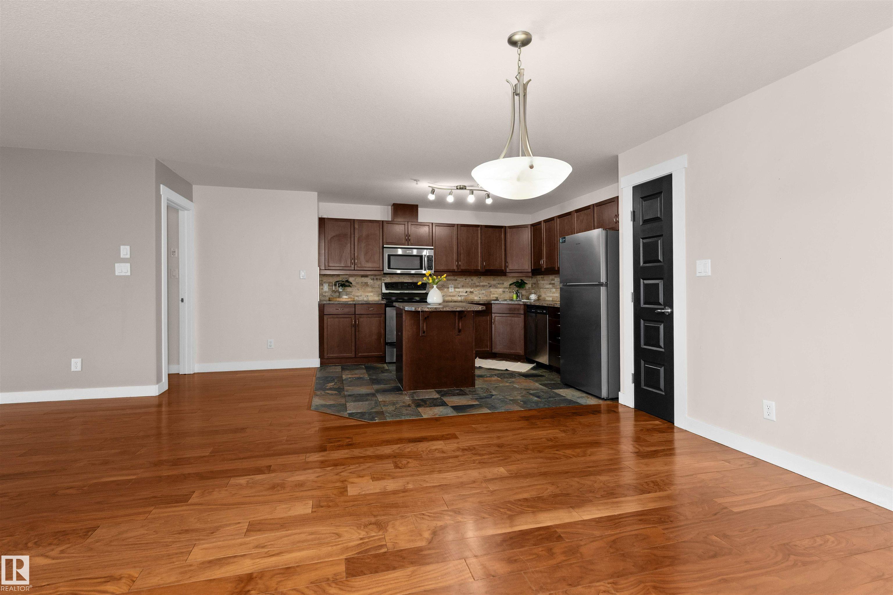 Photo 8 at 220 - 7909 71 Street NW, King Edward Park, Edmonton