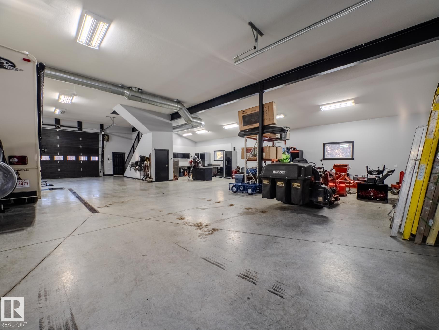 Photo 61 at 231 75 Street SW, Ellerslie, Edmonton