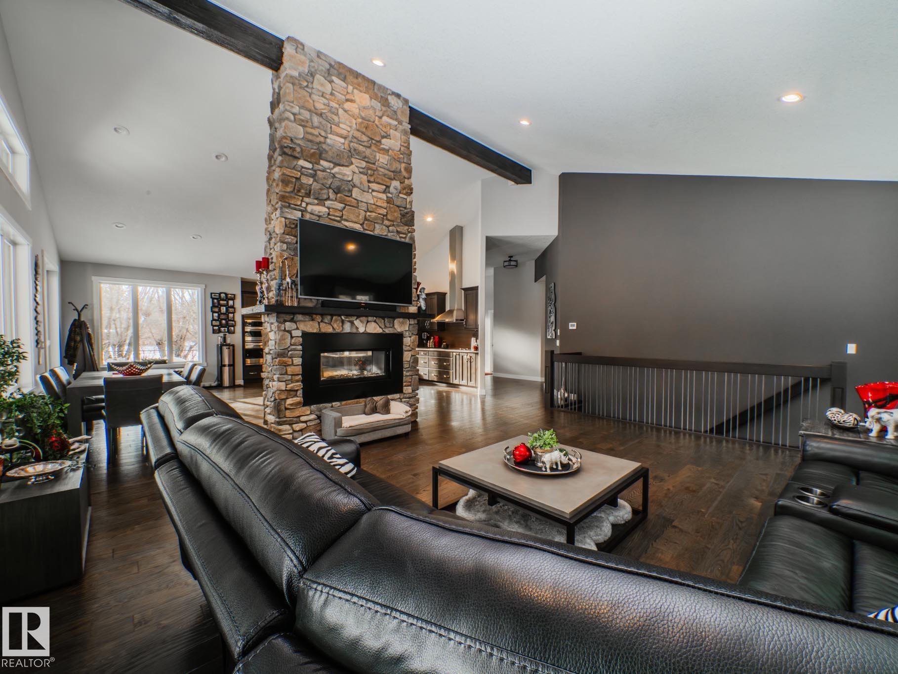 Photo 10 at 231 75 Street SW, Ellerslie, Edmonton