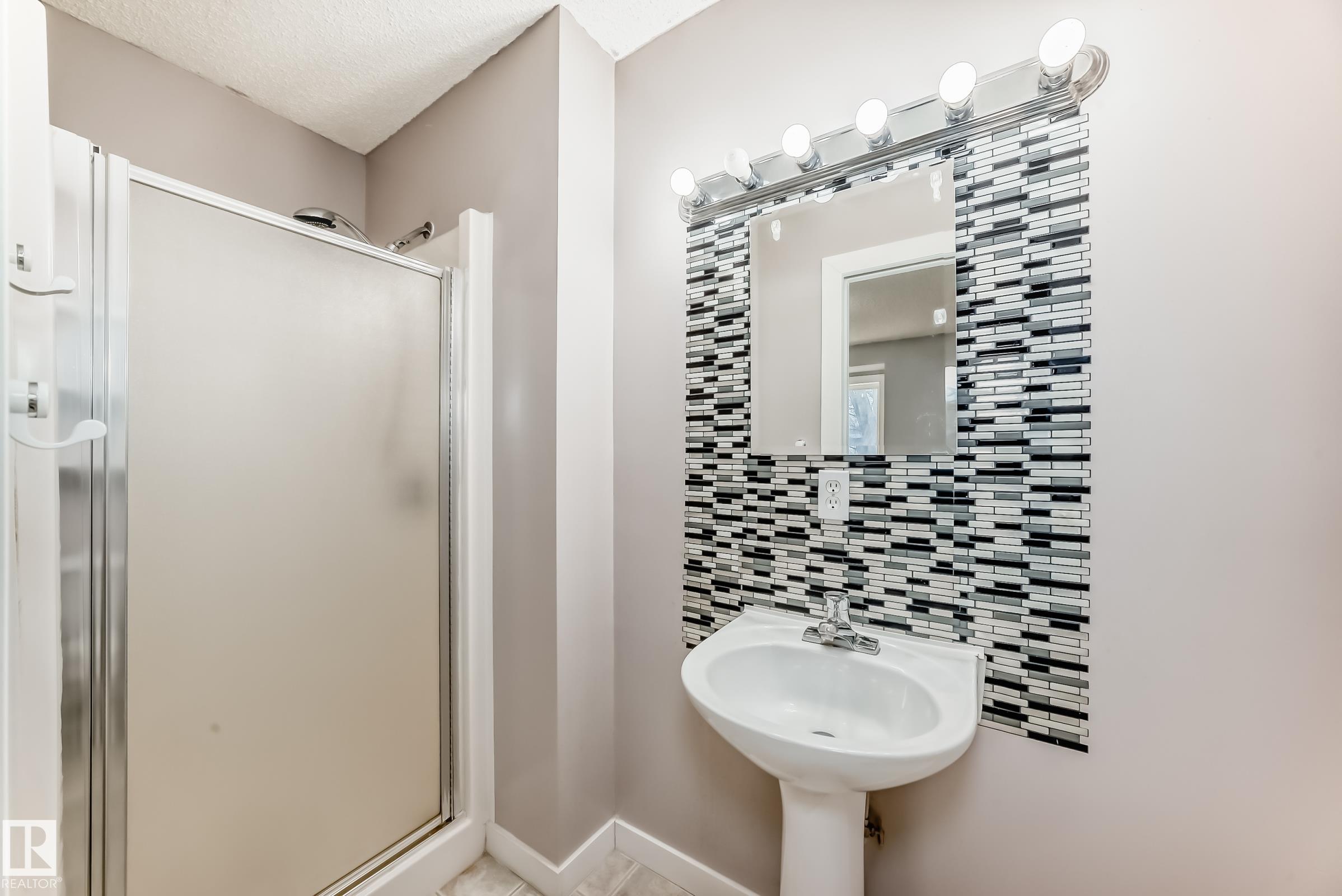 Photo 26 at 11609 125 Street NW, Inglewood, Edmonton