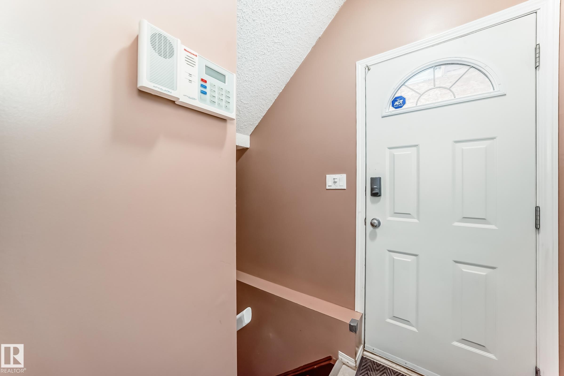 Photo 38 at 11609 125 Street NW, Inglewood, Edmonton