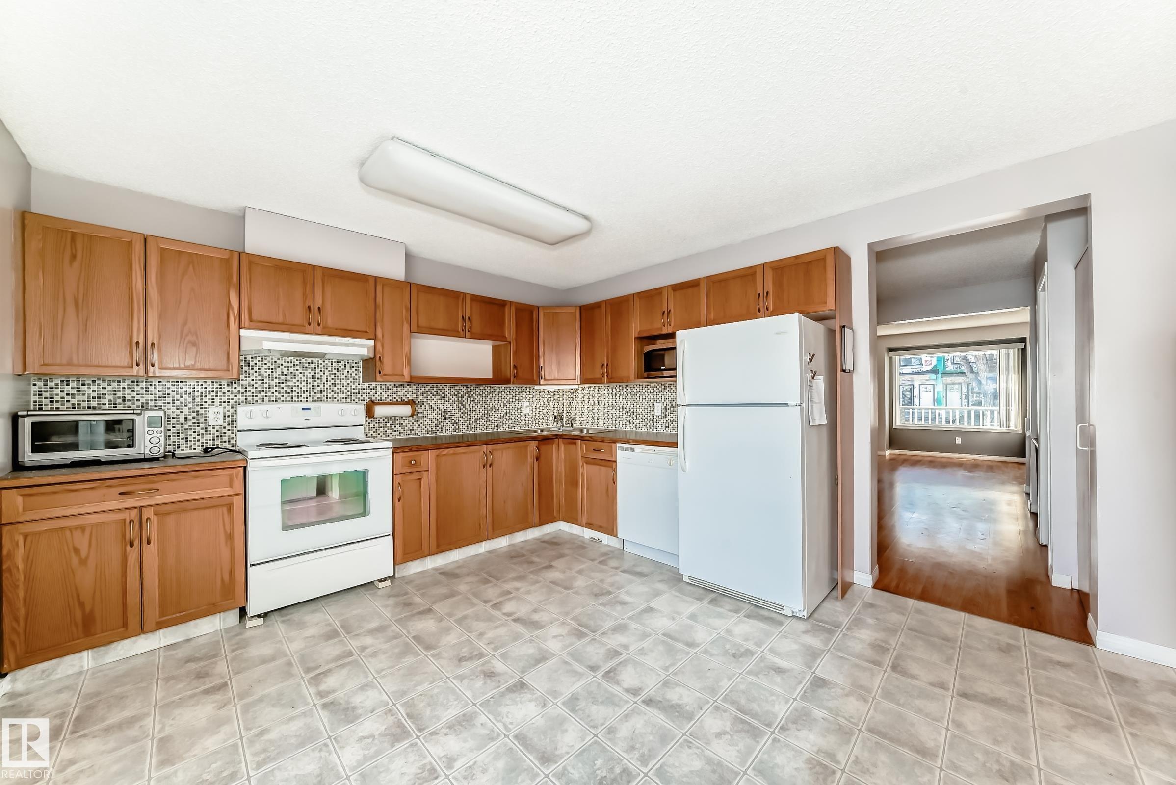 Picture for 11609 125 ST NW