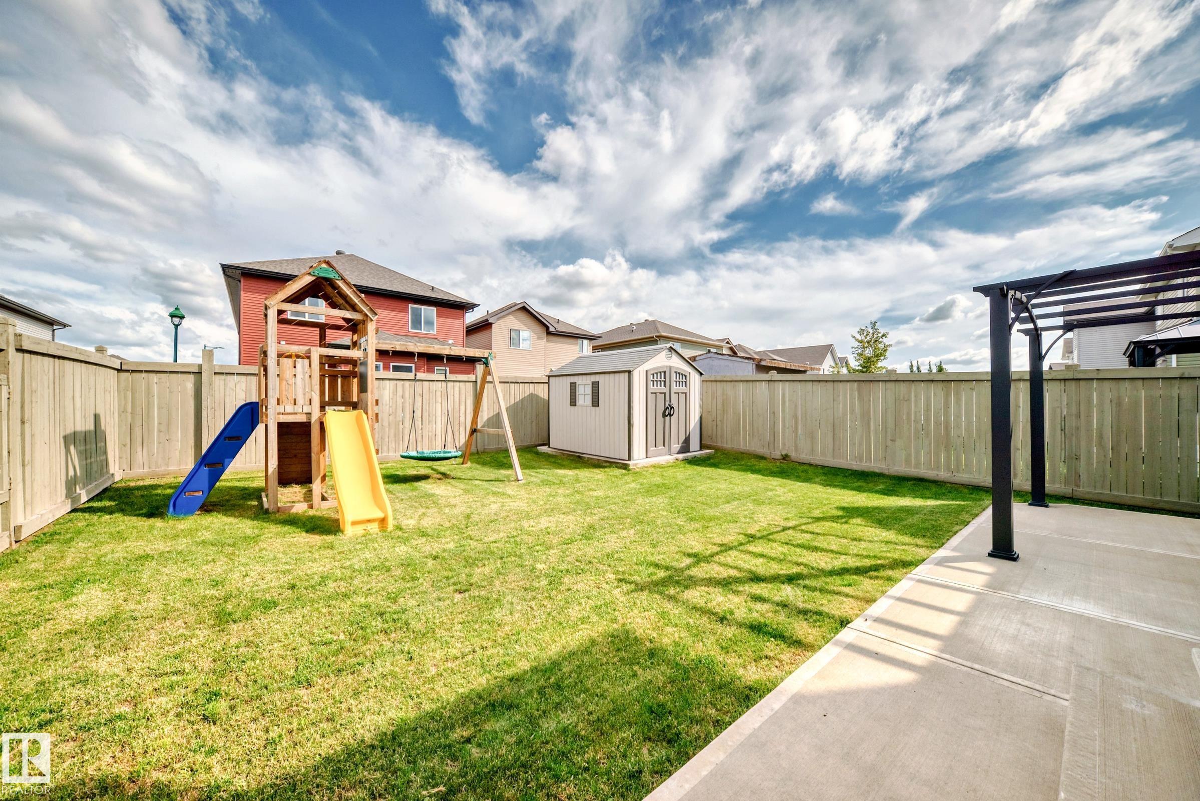 Photo 17 at 1921 33 Street NW, Laurel, Edmonton