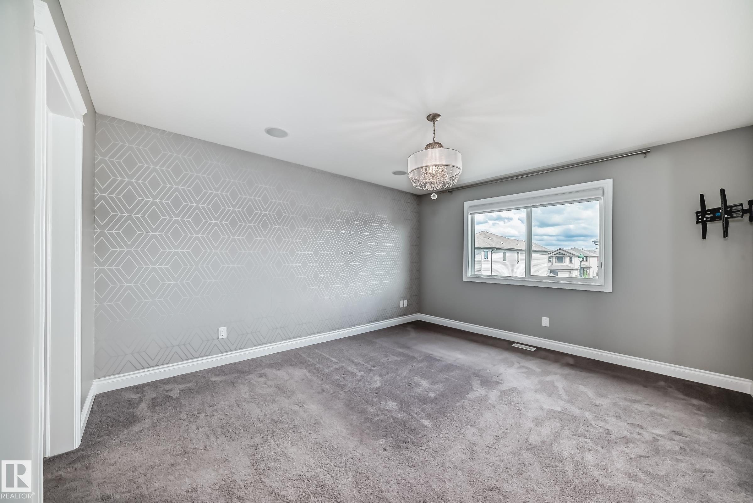Photo 31 at 1921 33 Street NW, Laurel, Edmonton