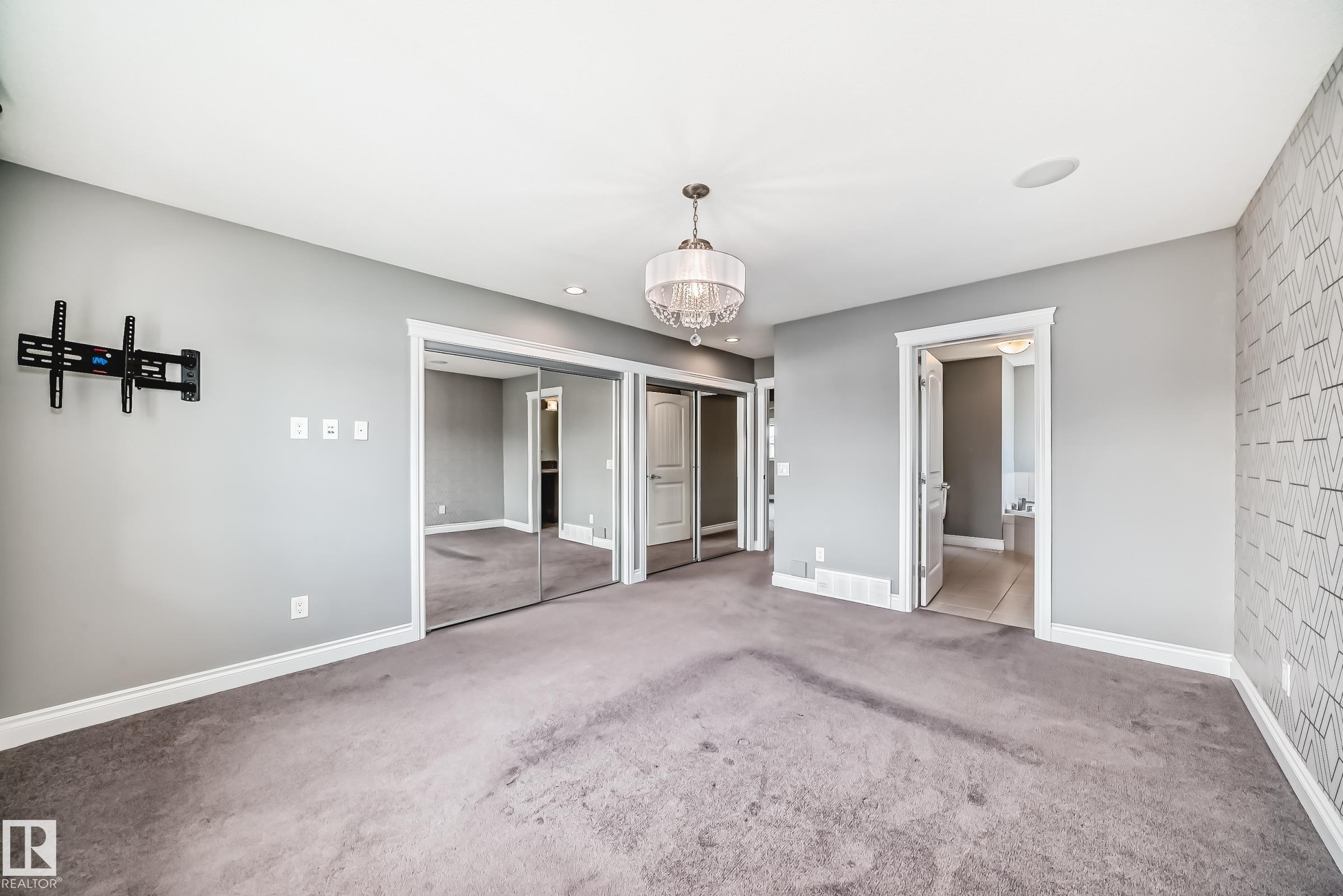 Photo 33 at 1921 33 Street NW, Laurel, Edmonton