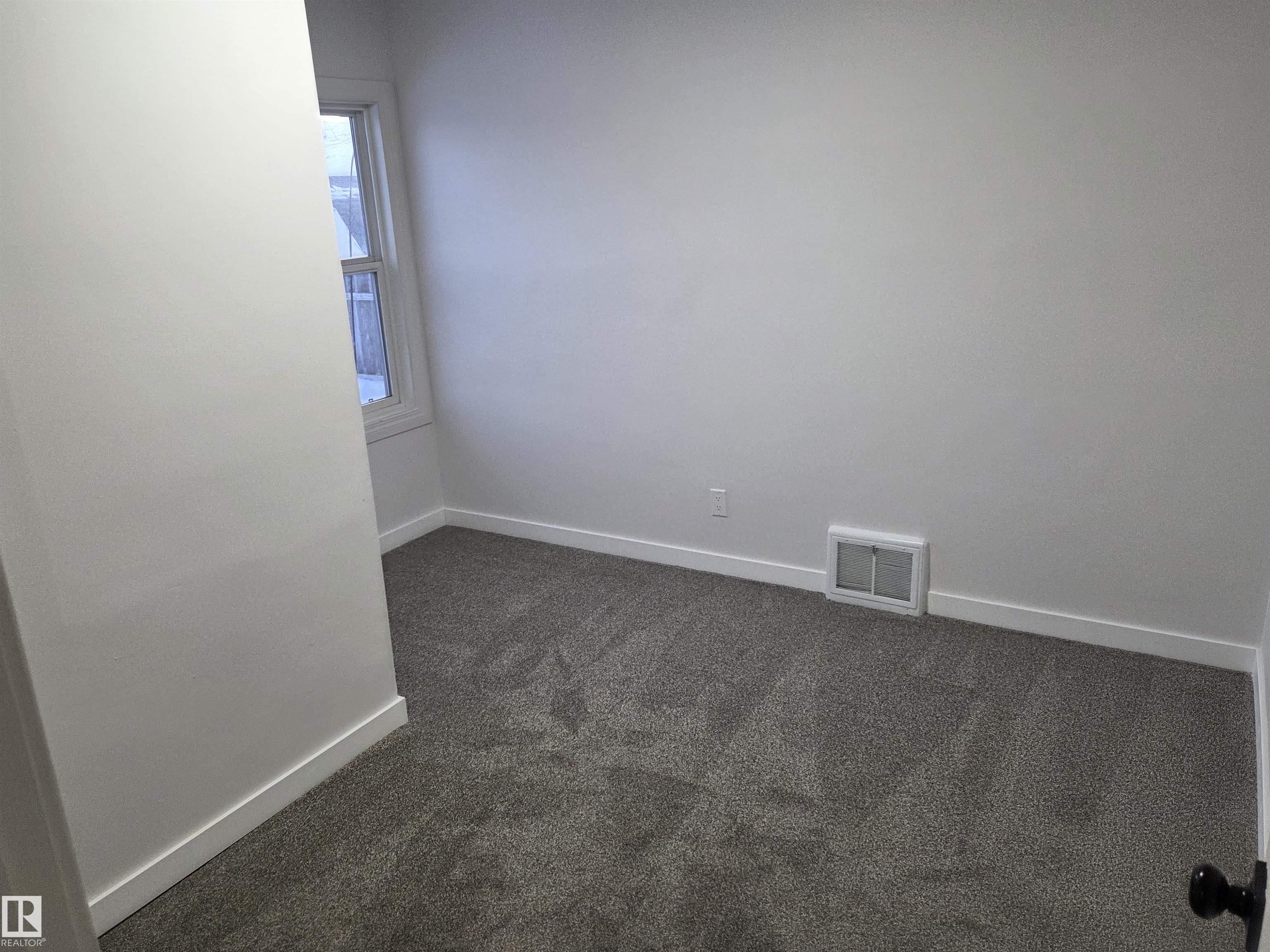 Photo 14 at 13023 Sherbrooke Avenue NW, Sherbrooke, Edmonton