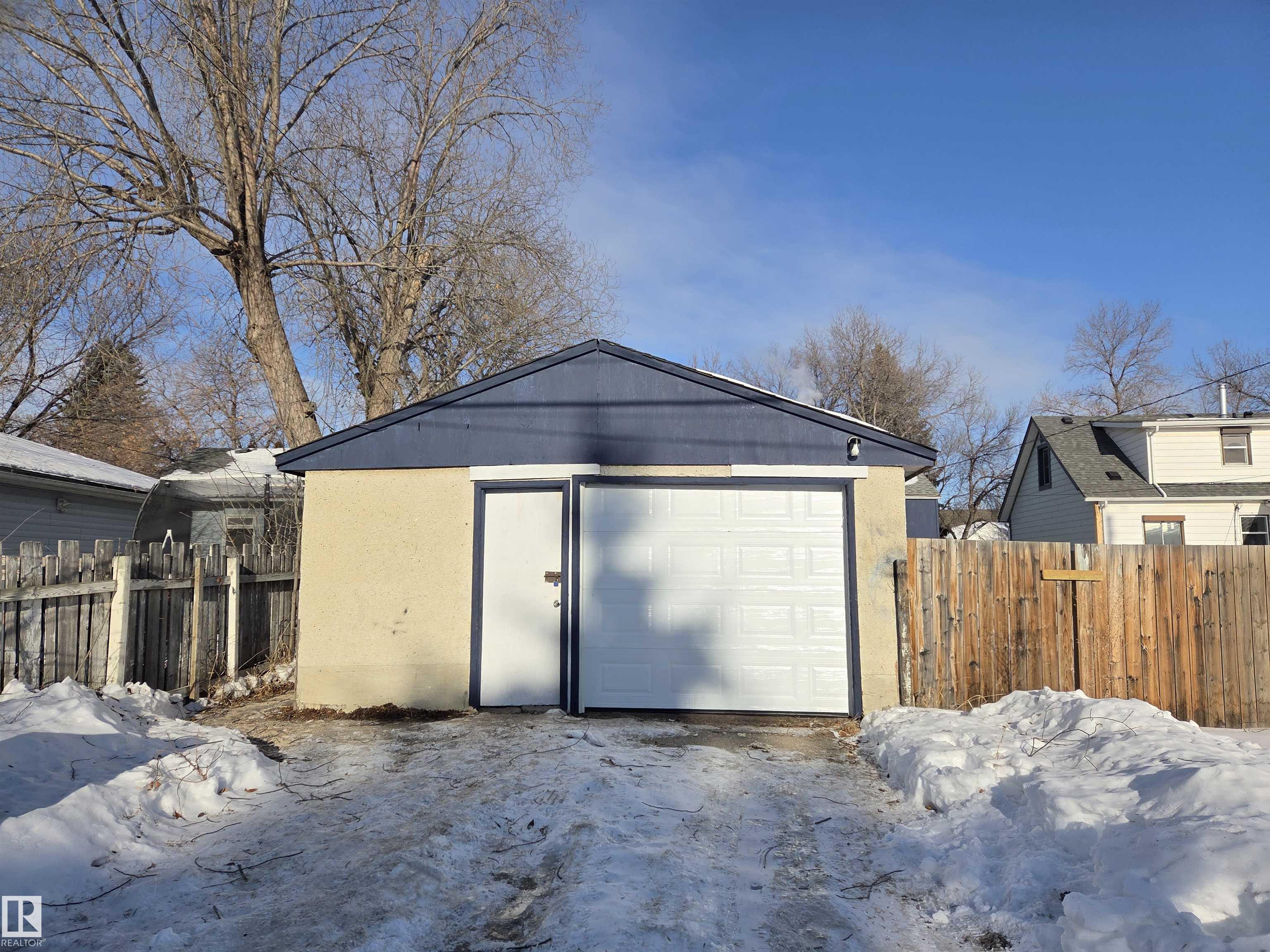 Photo 34 at 13023 Sherbrooke Avenue NW, Sherbrooke, Edmonton