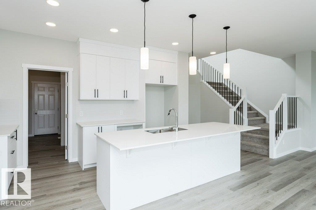 Photo 11 at 3945 Wren Loop NW, Kinglet Gardens, Edmonton