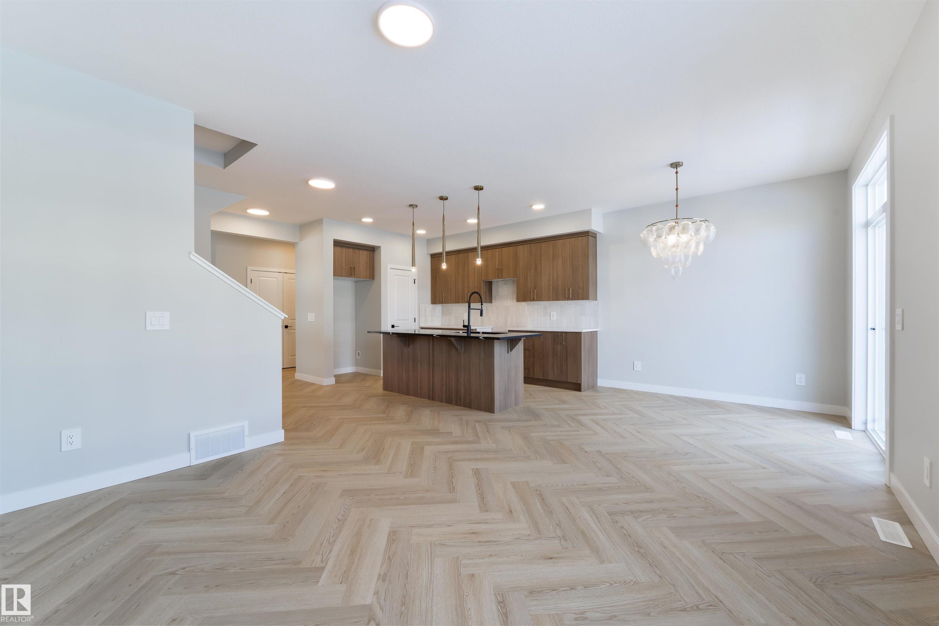 Photo 6 at 13 Cobblestone Gate, Copperhaven, Spruce Grove