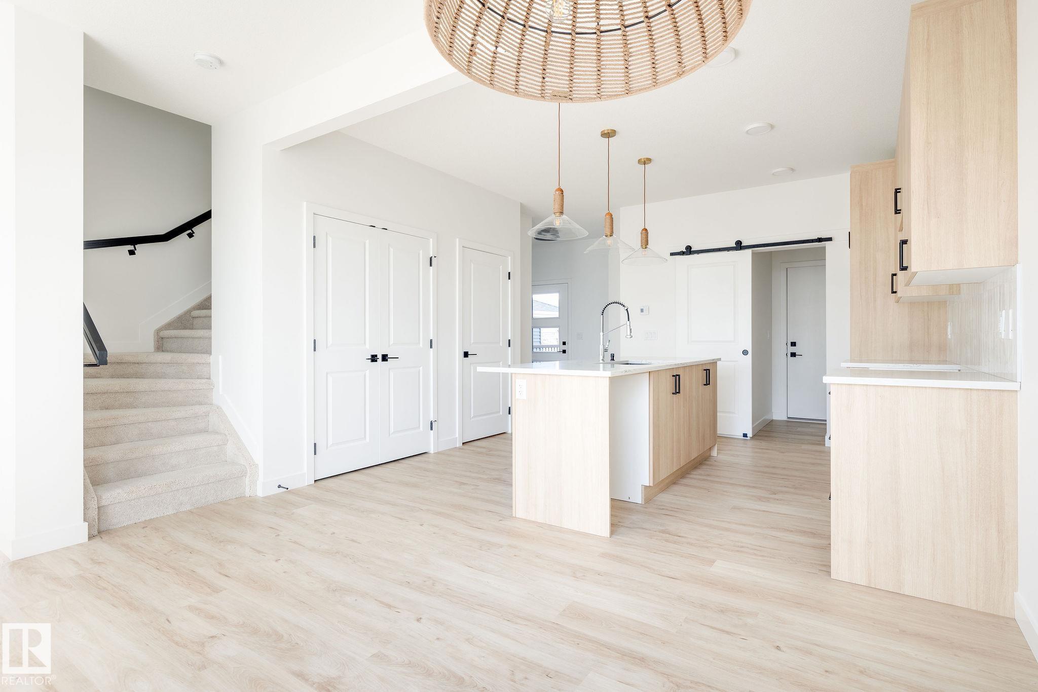 Photo 16 at 6 Cheval Close, Cambrian, Sherwood Park