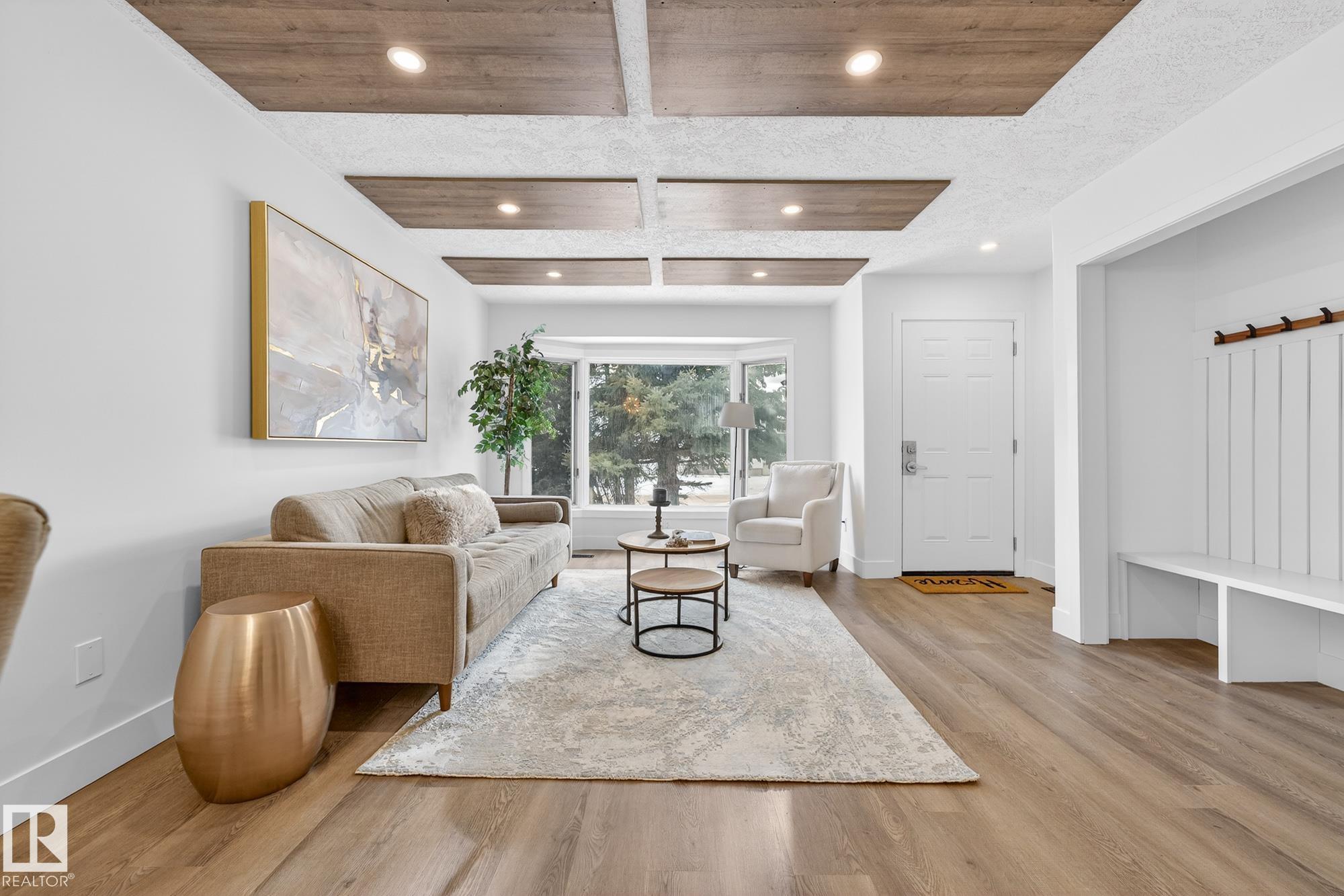 Photo 14 at 7924 157 Avenue NW, Mayliewan, Edmonton